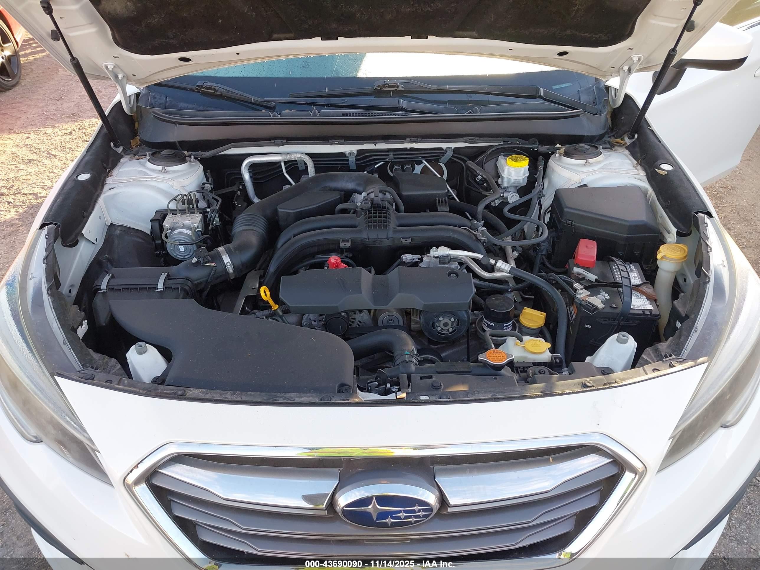SUBARU LEGACY image 10