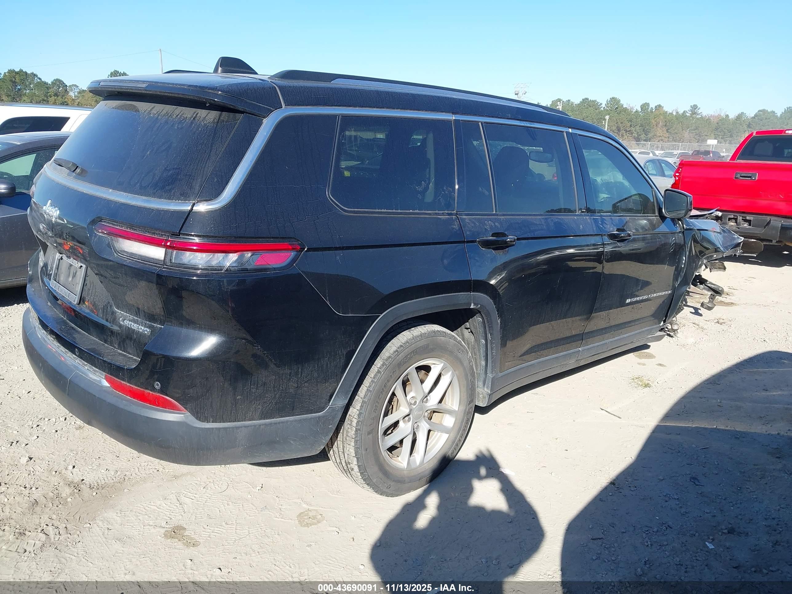 JEEP GRAND image 4
