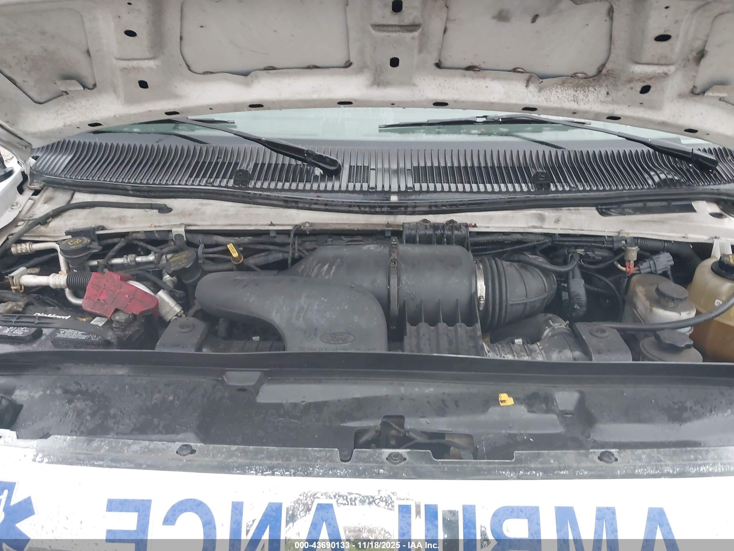 FORD E-350 image 10