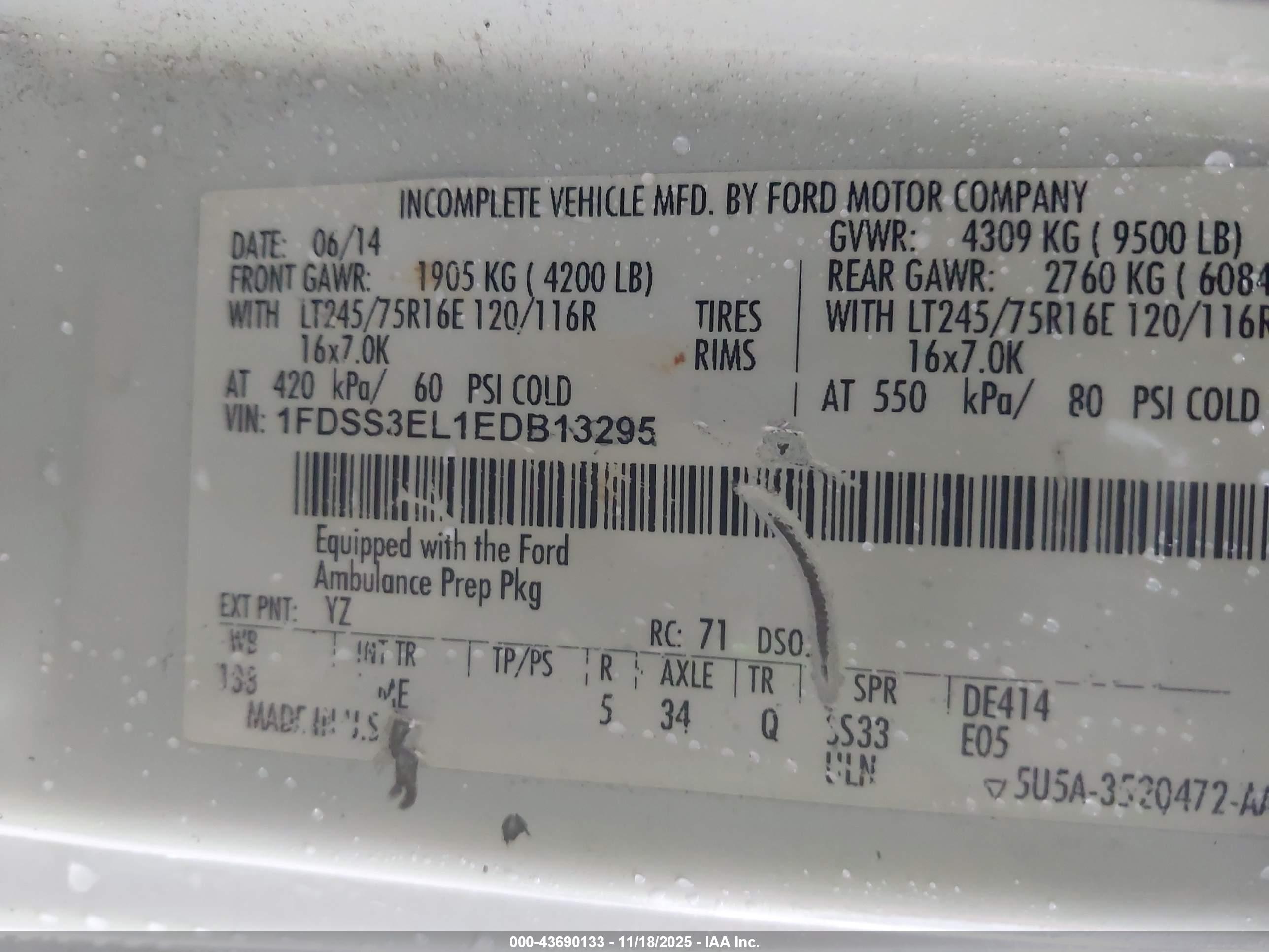FORD E-350 image 9