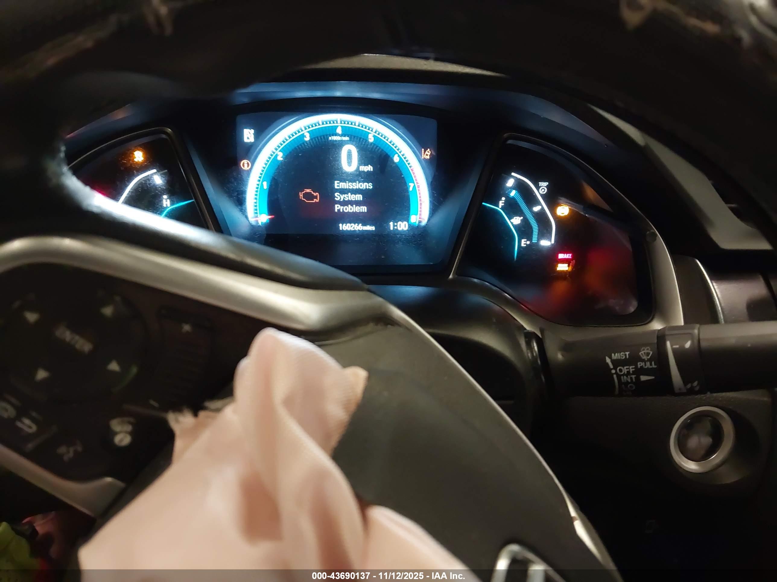 HONDA CIVIC image 7