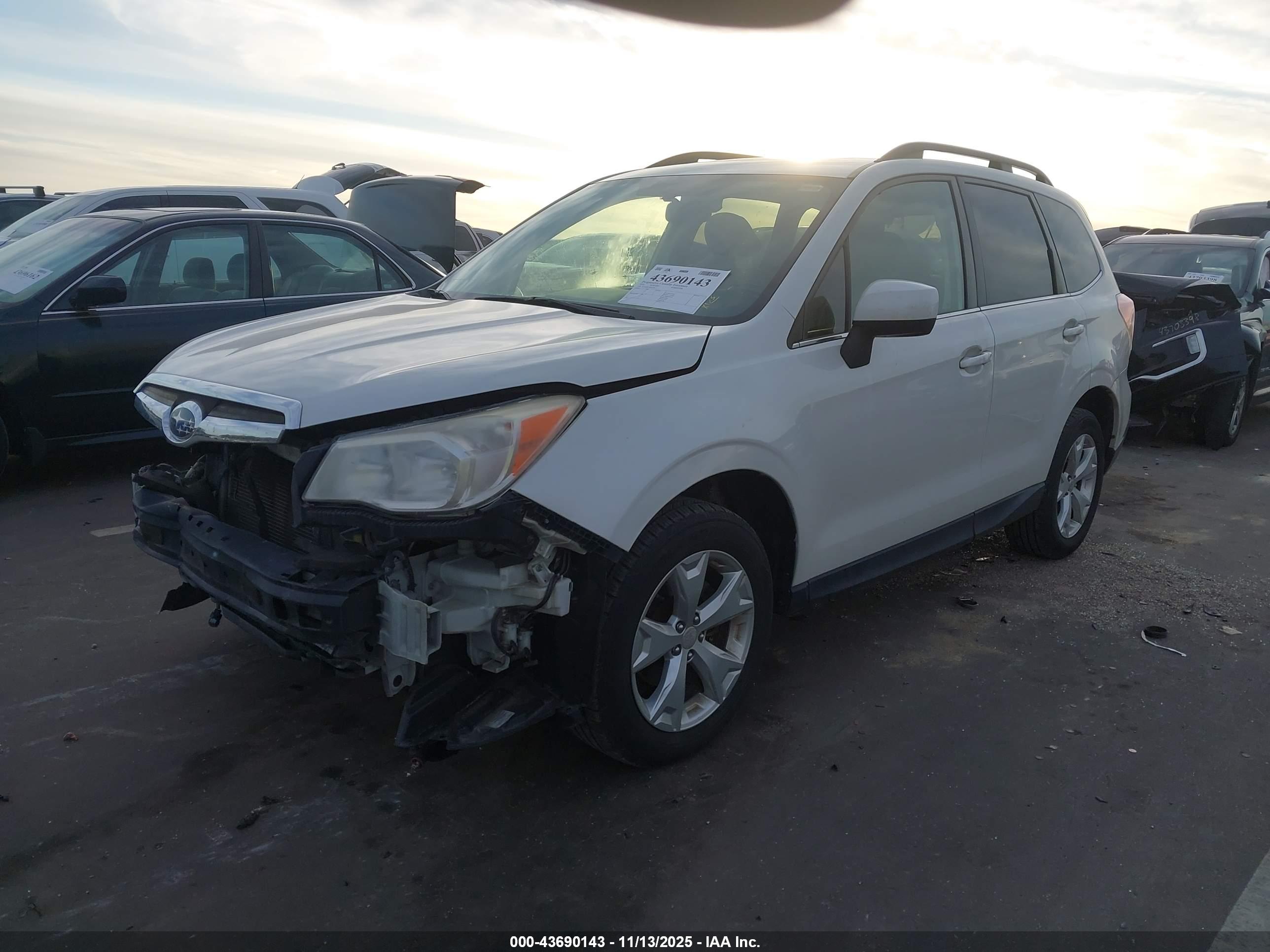 SUBARU FORESTER image 2