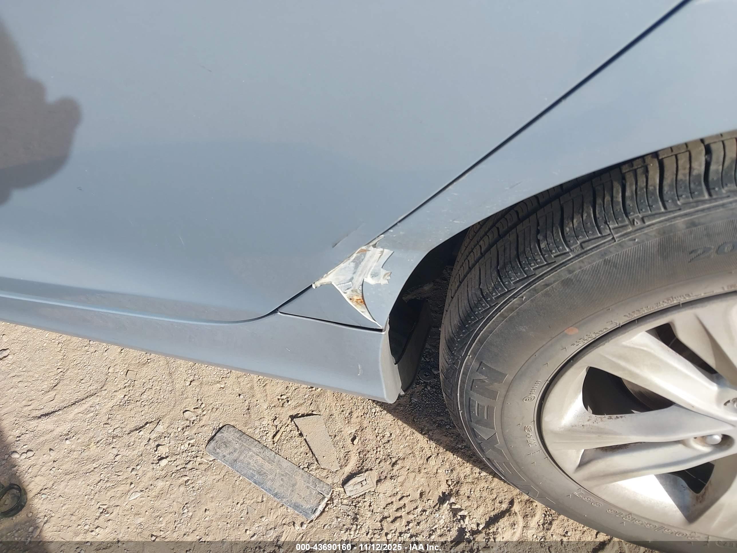 HYUNDAI SONATA image 6