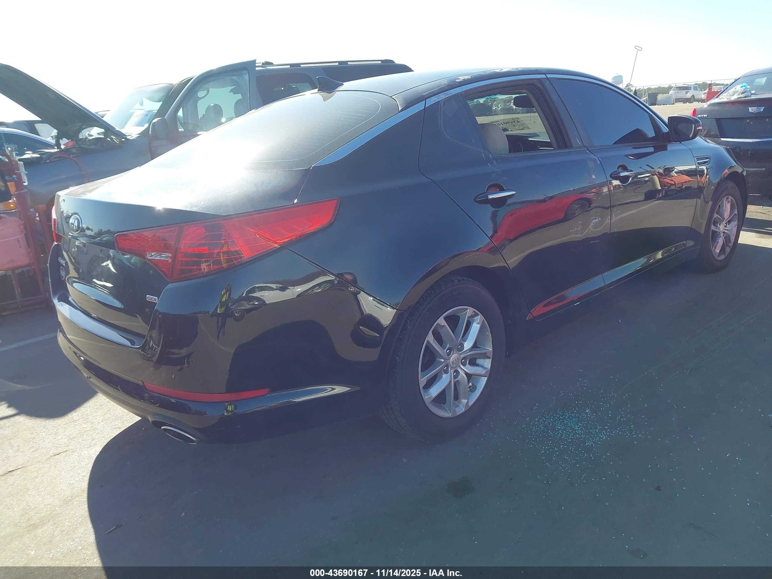 KIA OPTIMA image 4