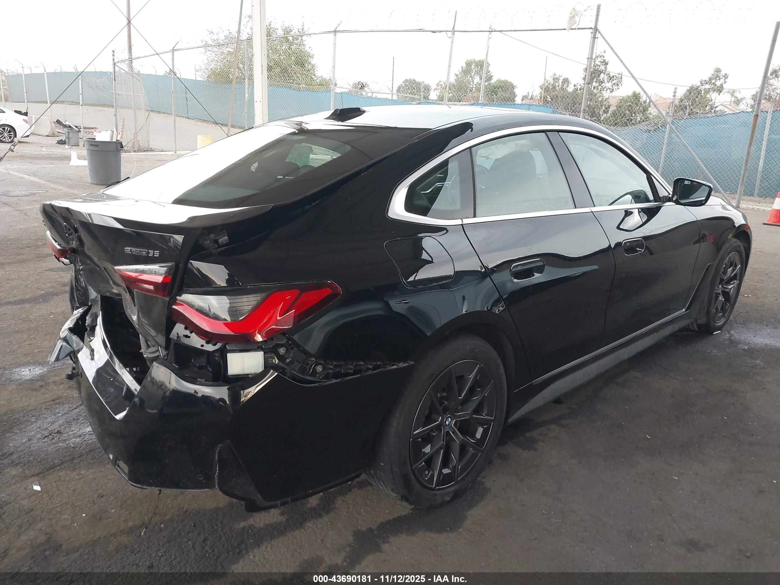 BMW I4 image 4