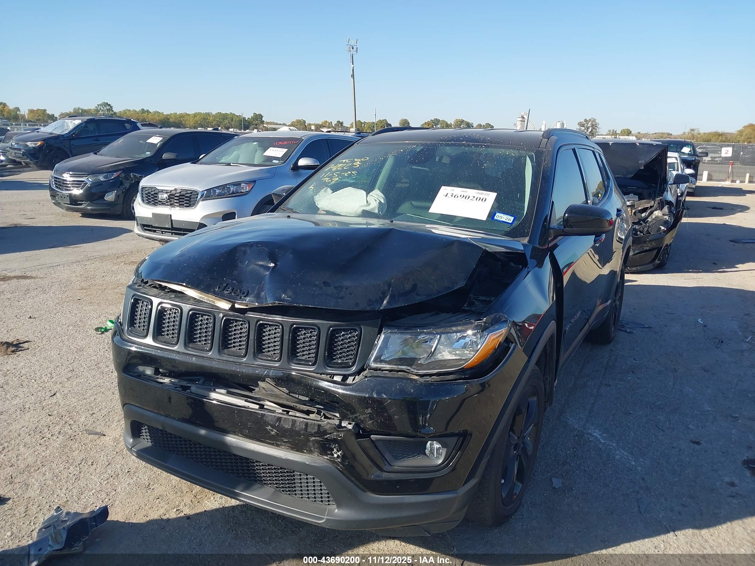 JEEP COMPASS image 2