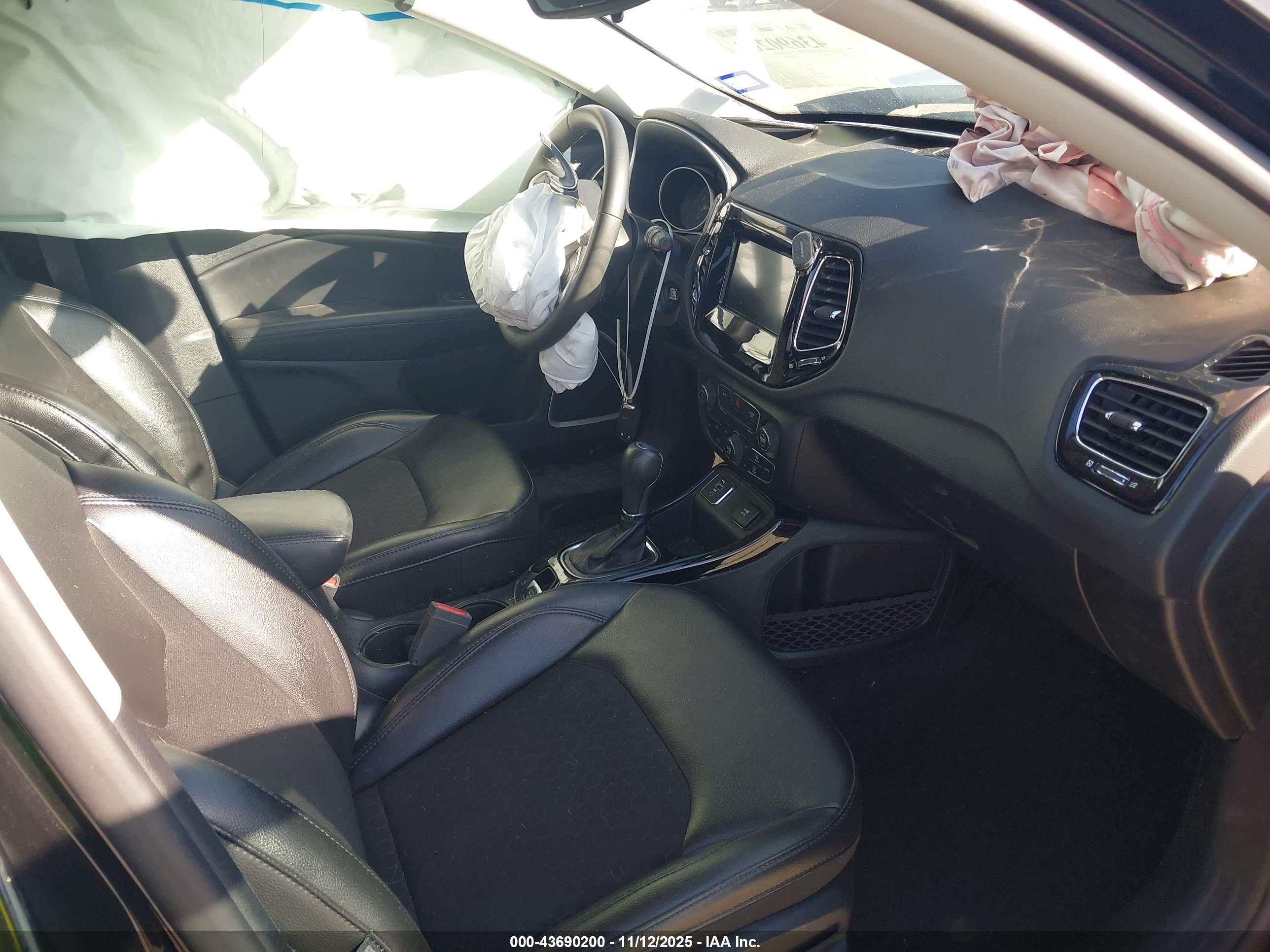 JEEP COMPASS image 5