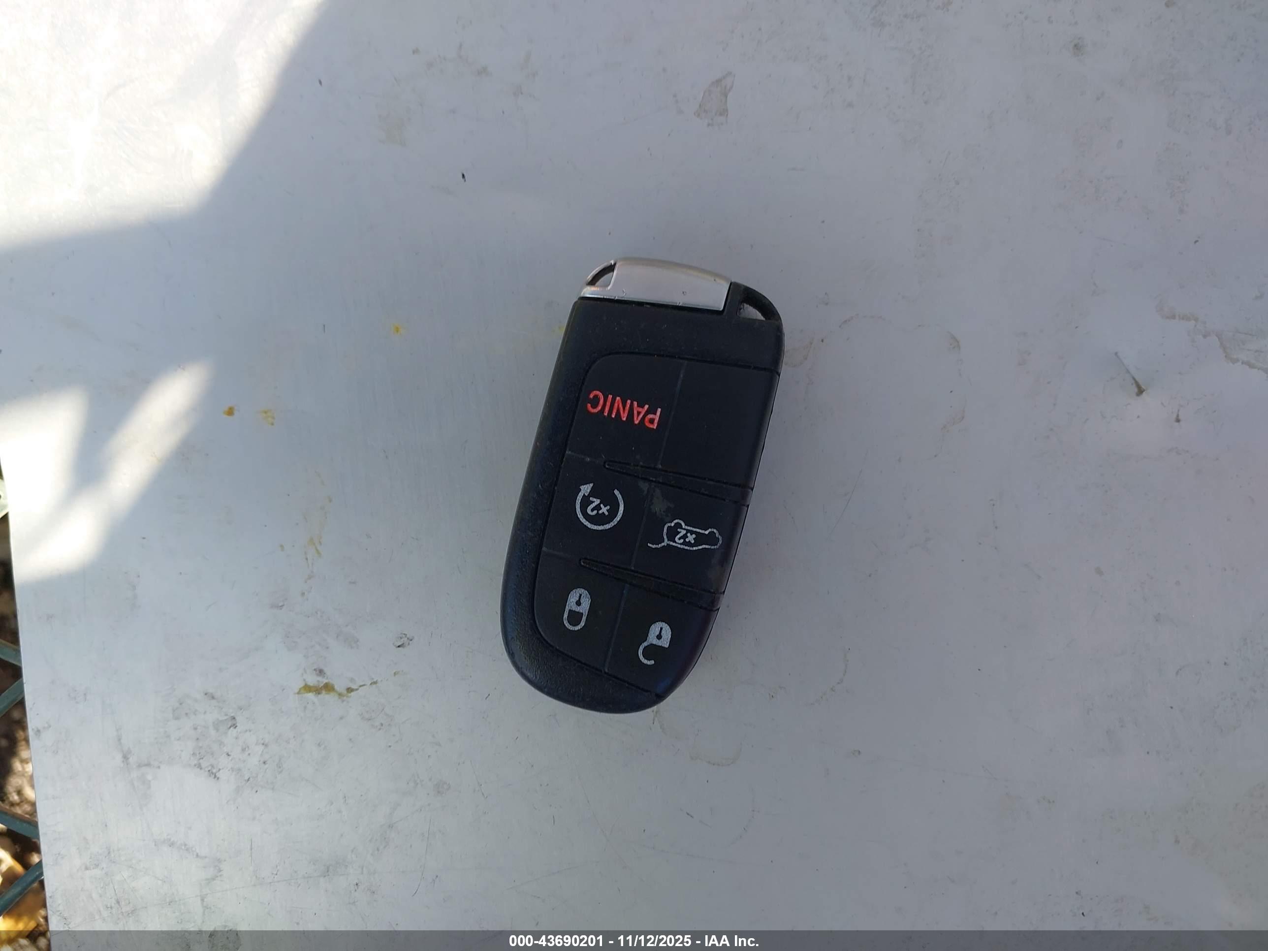 JEEP GRAND image 11
