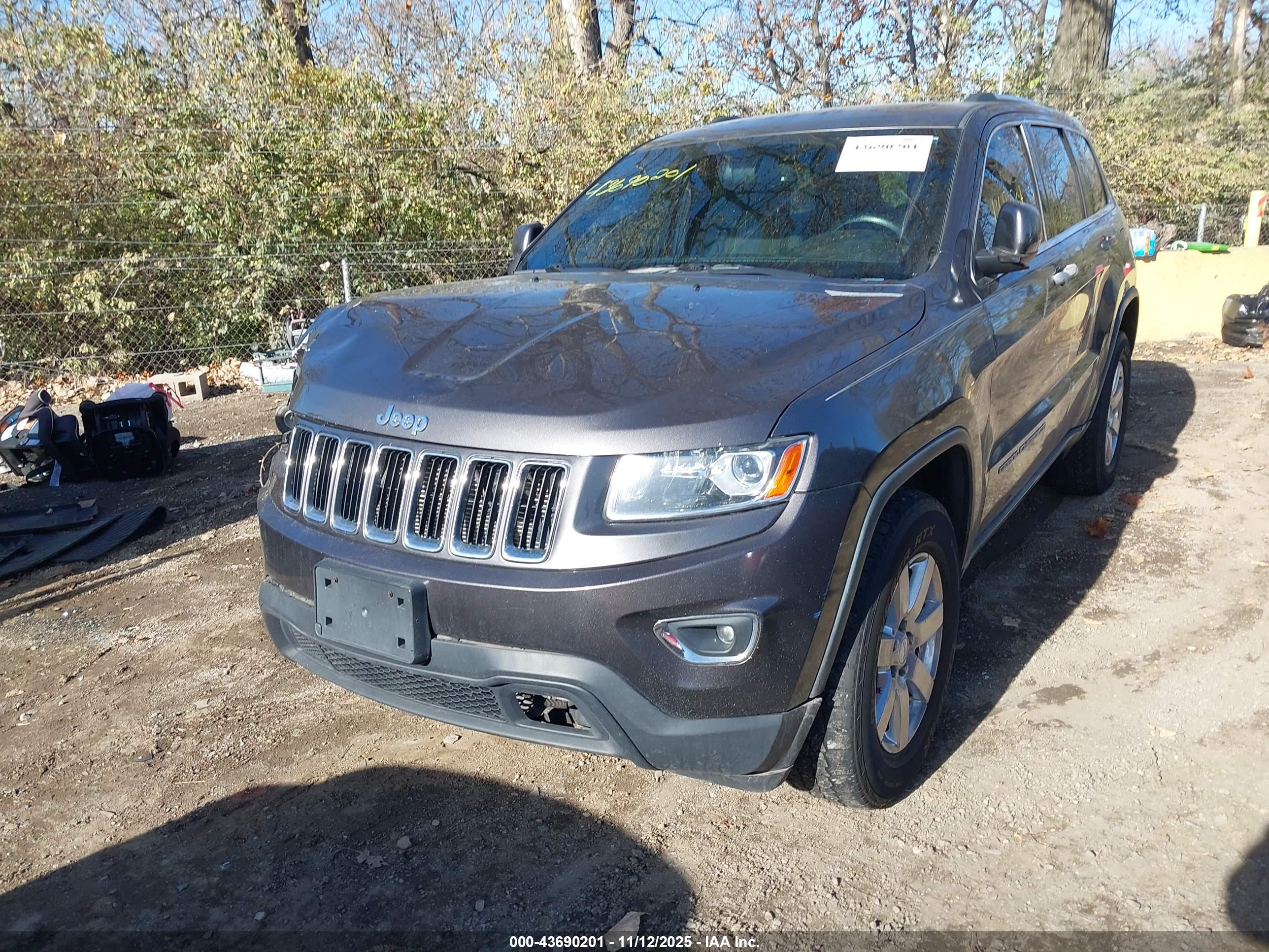 JEEP GRAND image 2