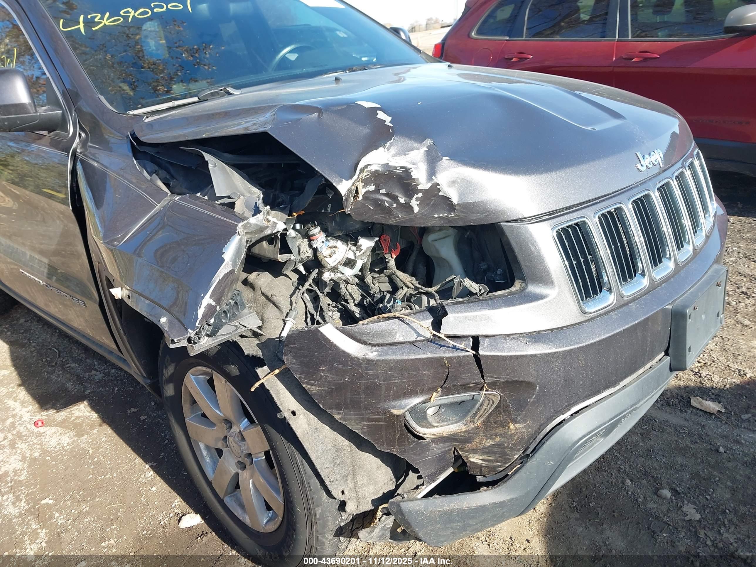 JEEP GRAND image 6