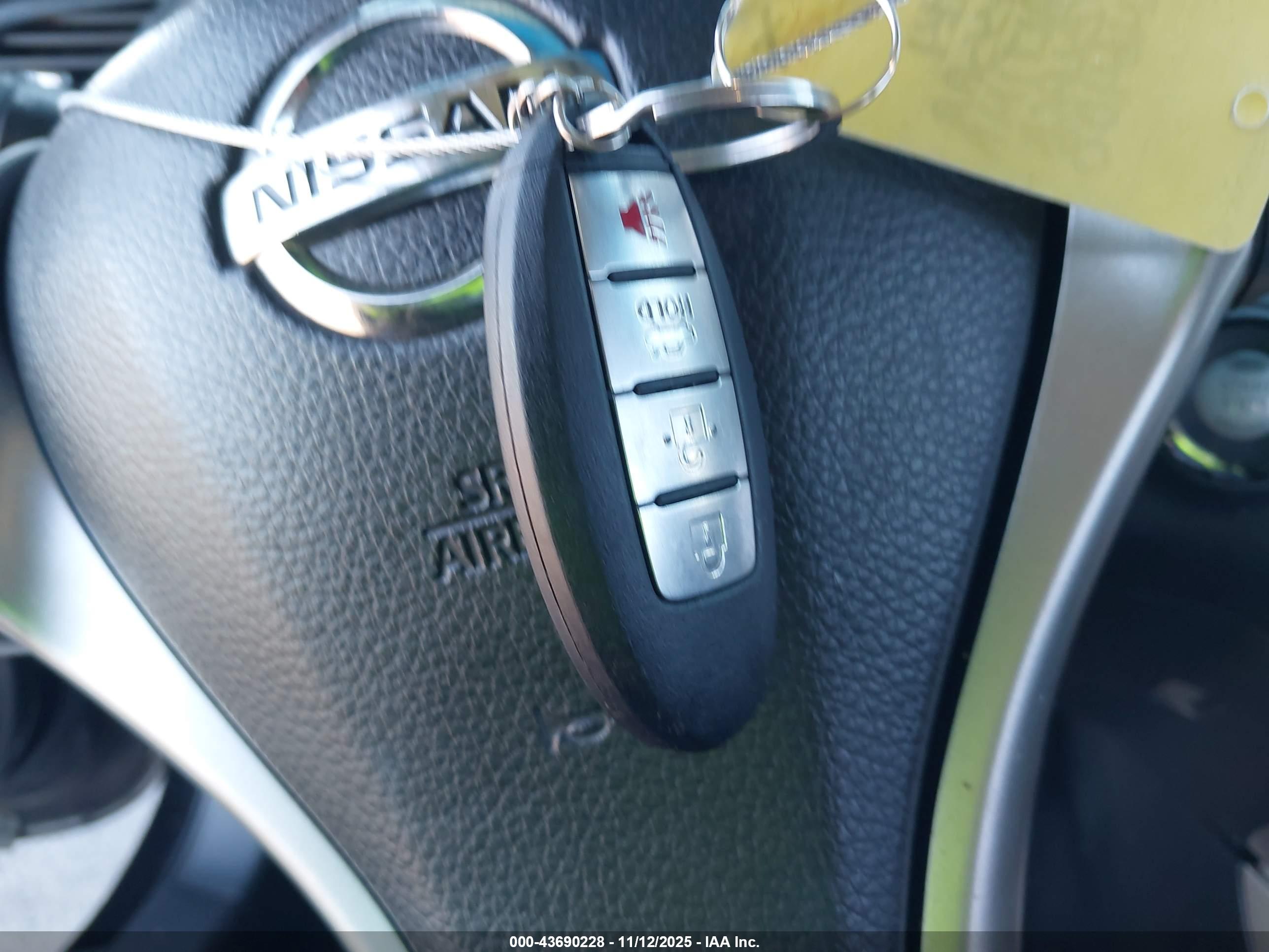 NISSAN ALTIMA image 11