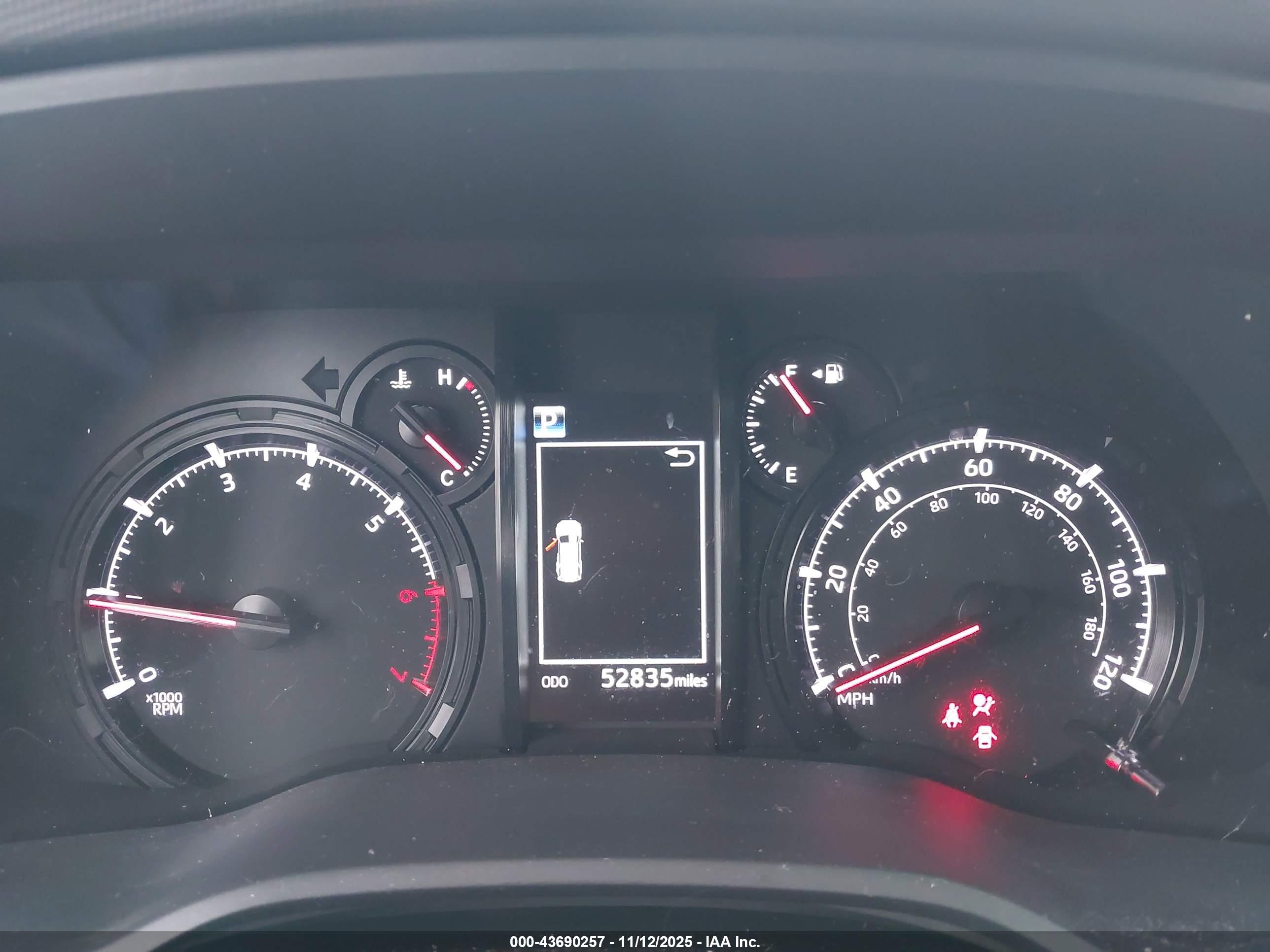 TOYOTA 4RUNNER image 7