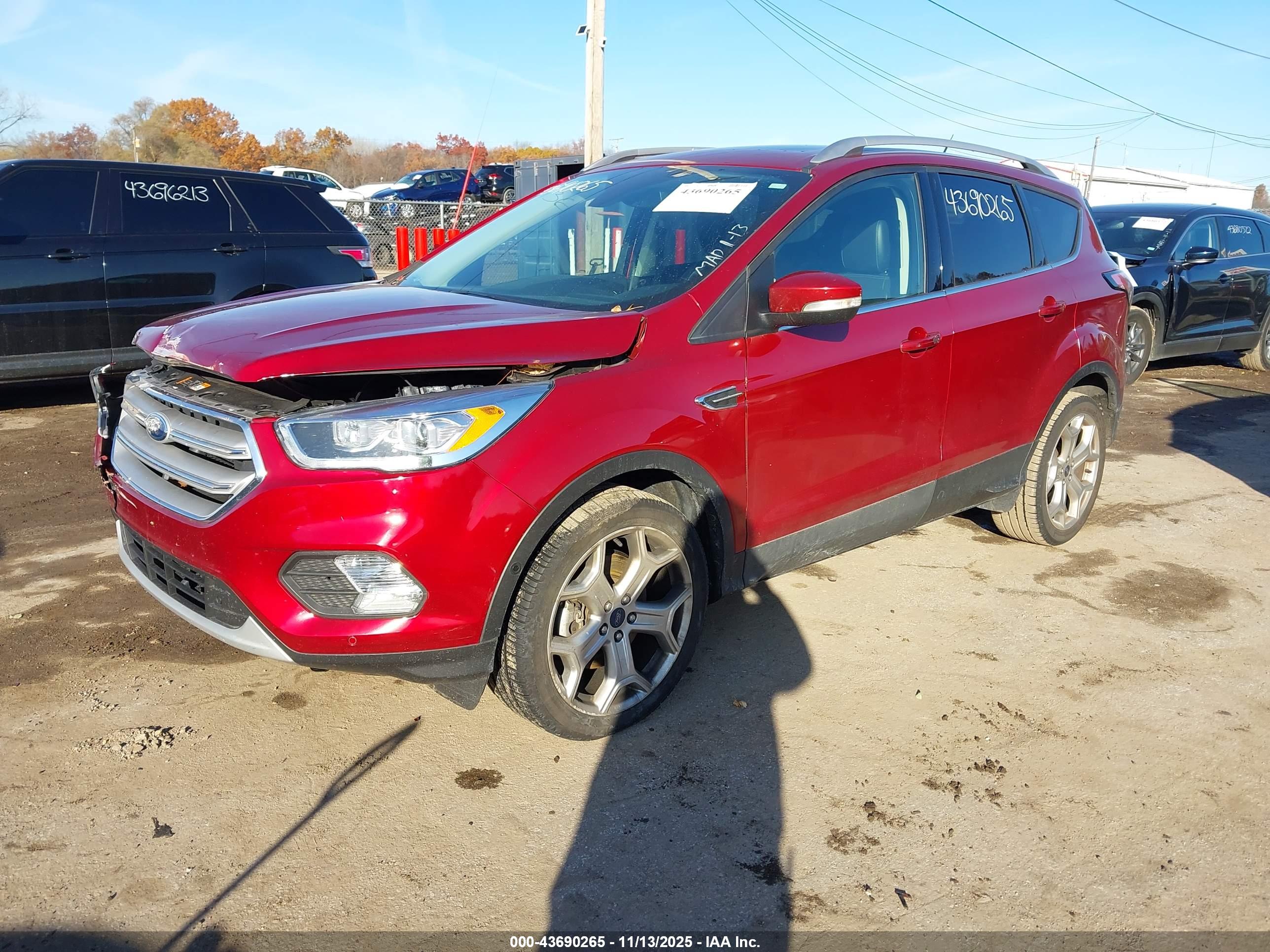 FORD ESCAPE image 2