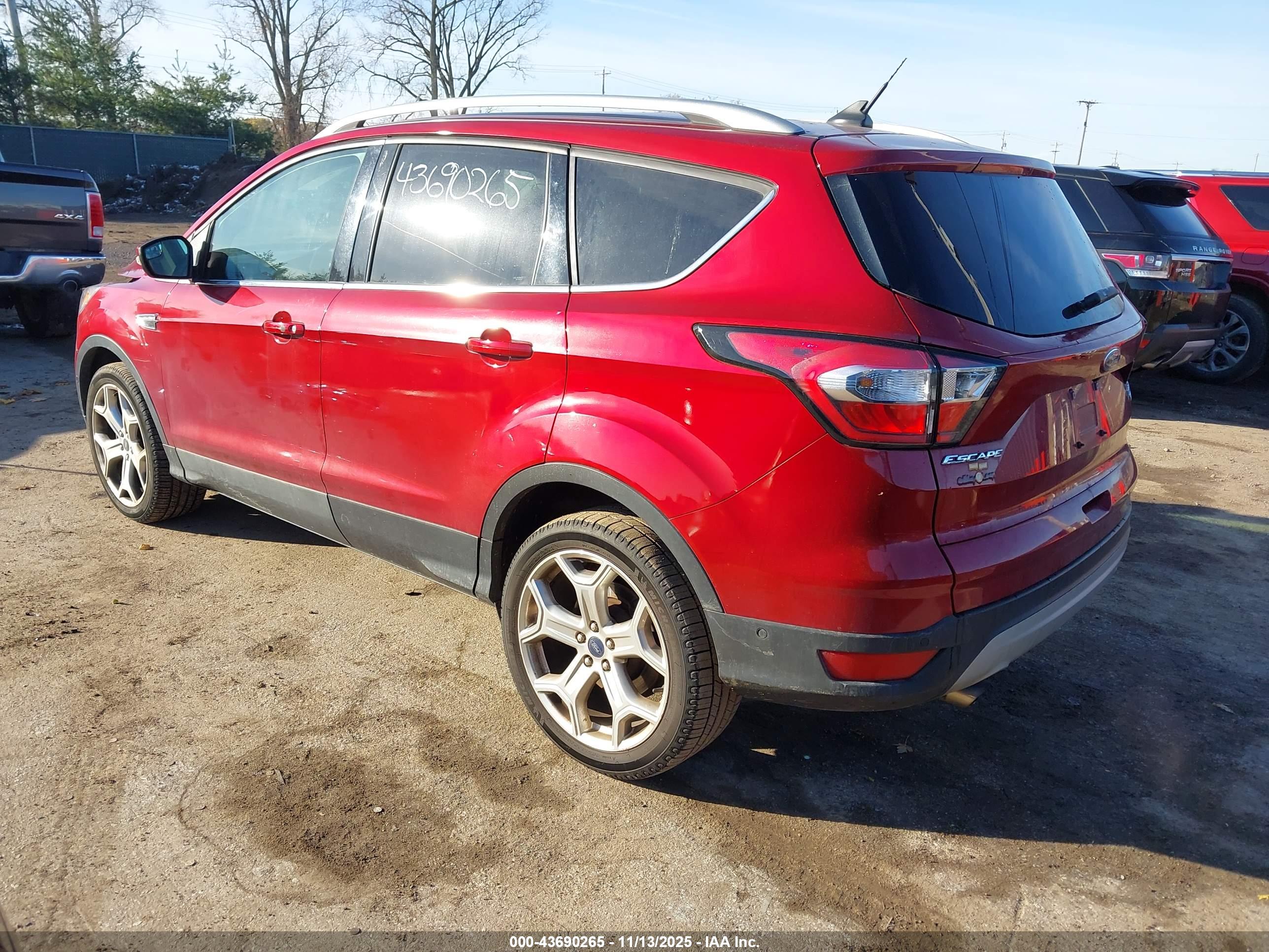 FORD ESCAPE image 3