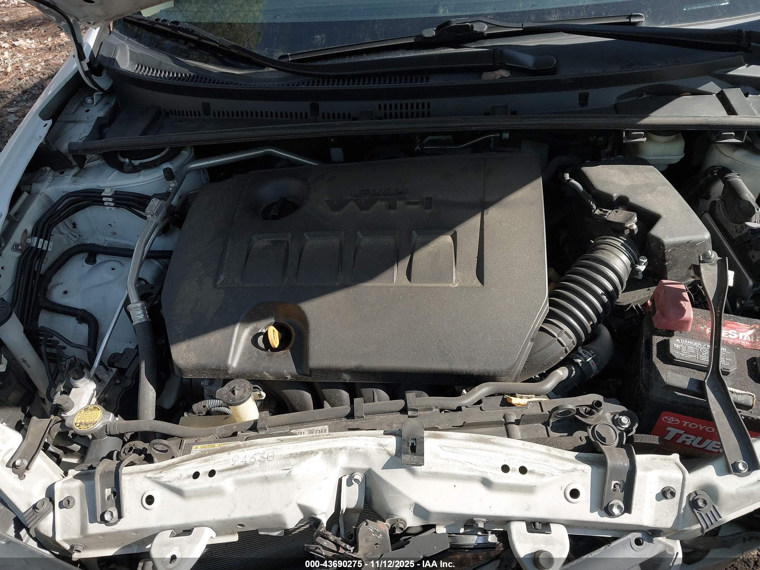 TOYOTA COROLLA image 10
