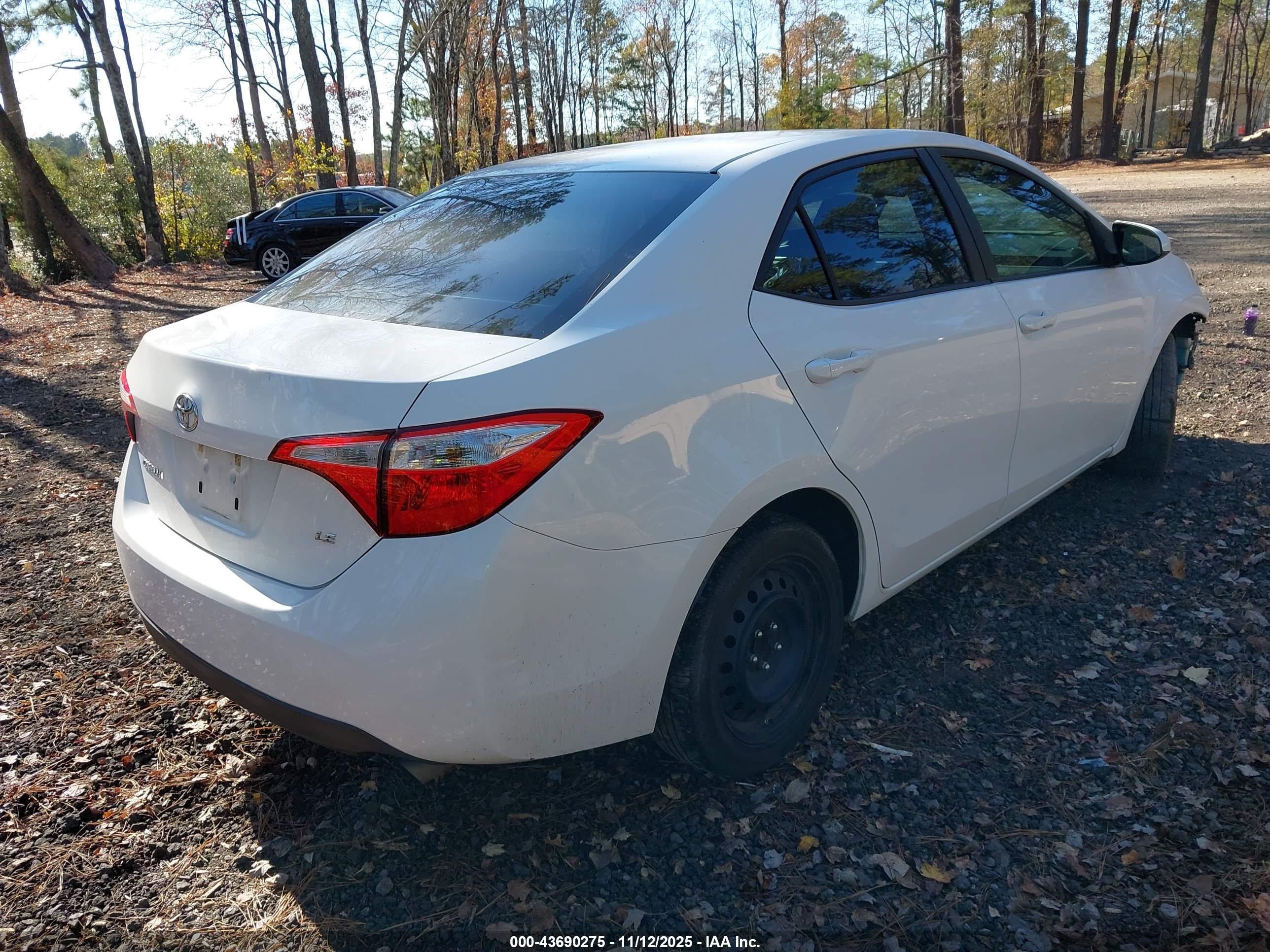 TOYOTA COROLLA image 4