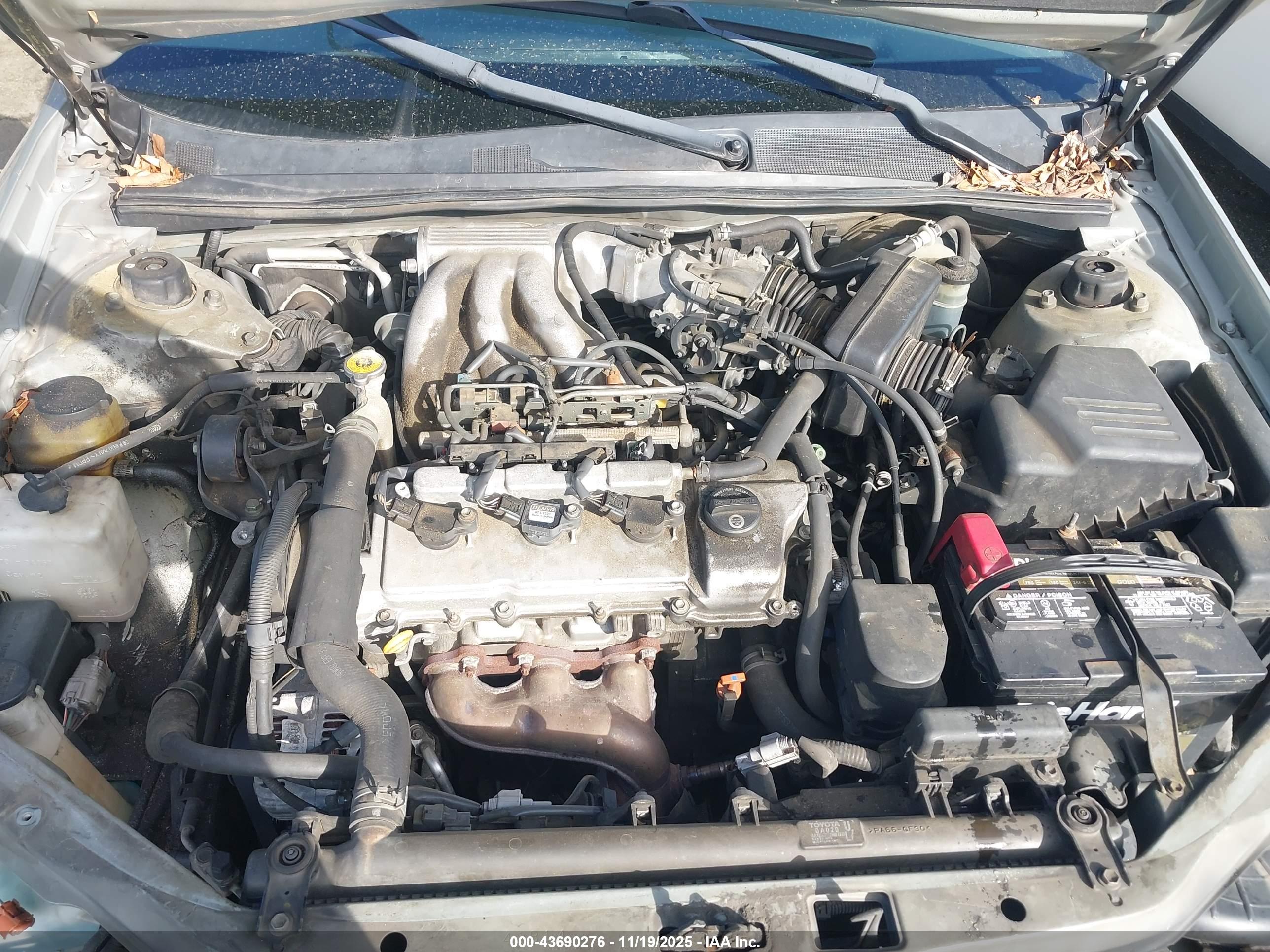 TOYOTA AVALON image 10