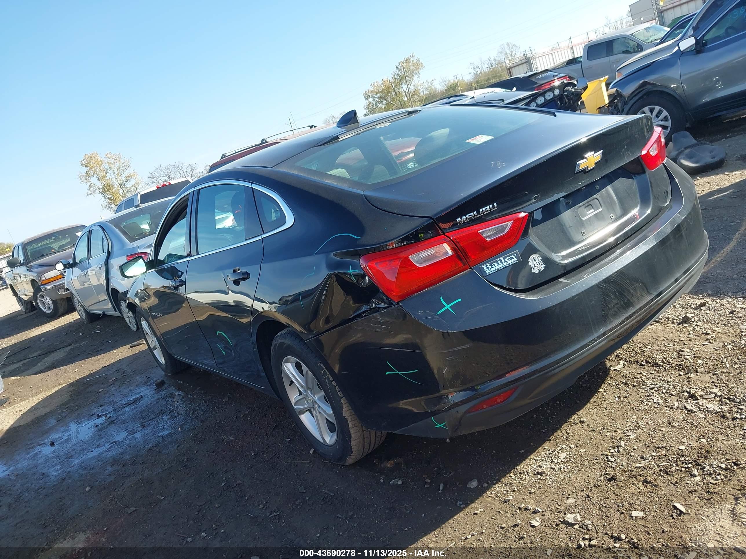 CHEVROLET MALIBU image 3