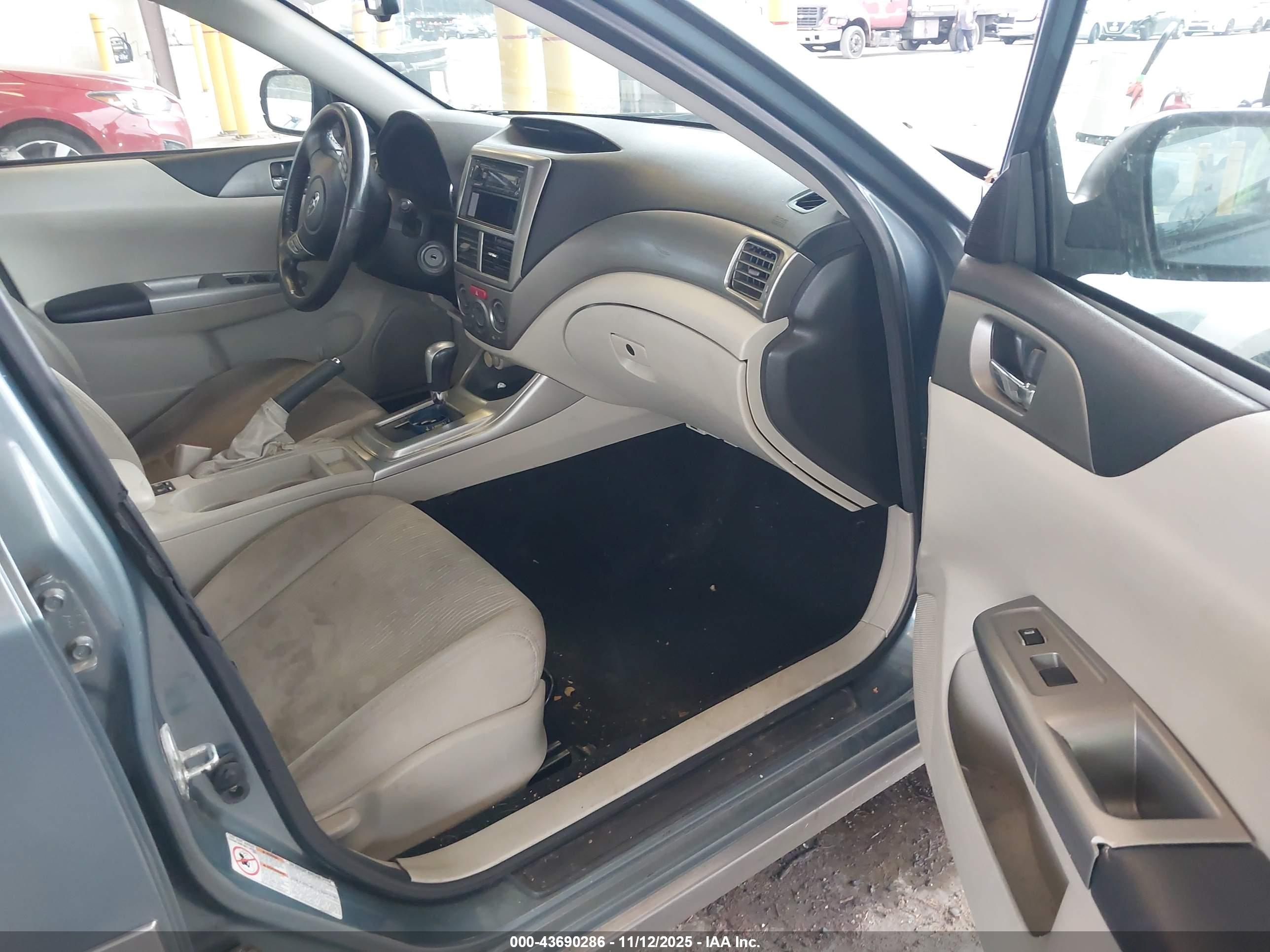 SUBARU IMPREZA image 5