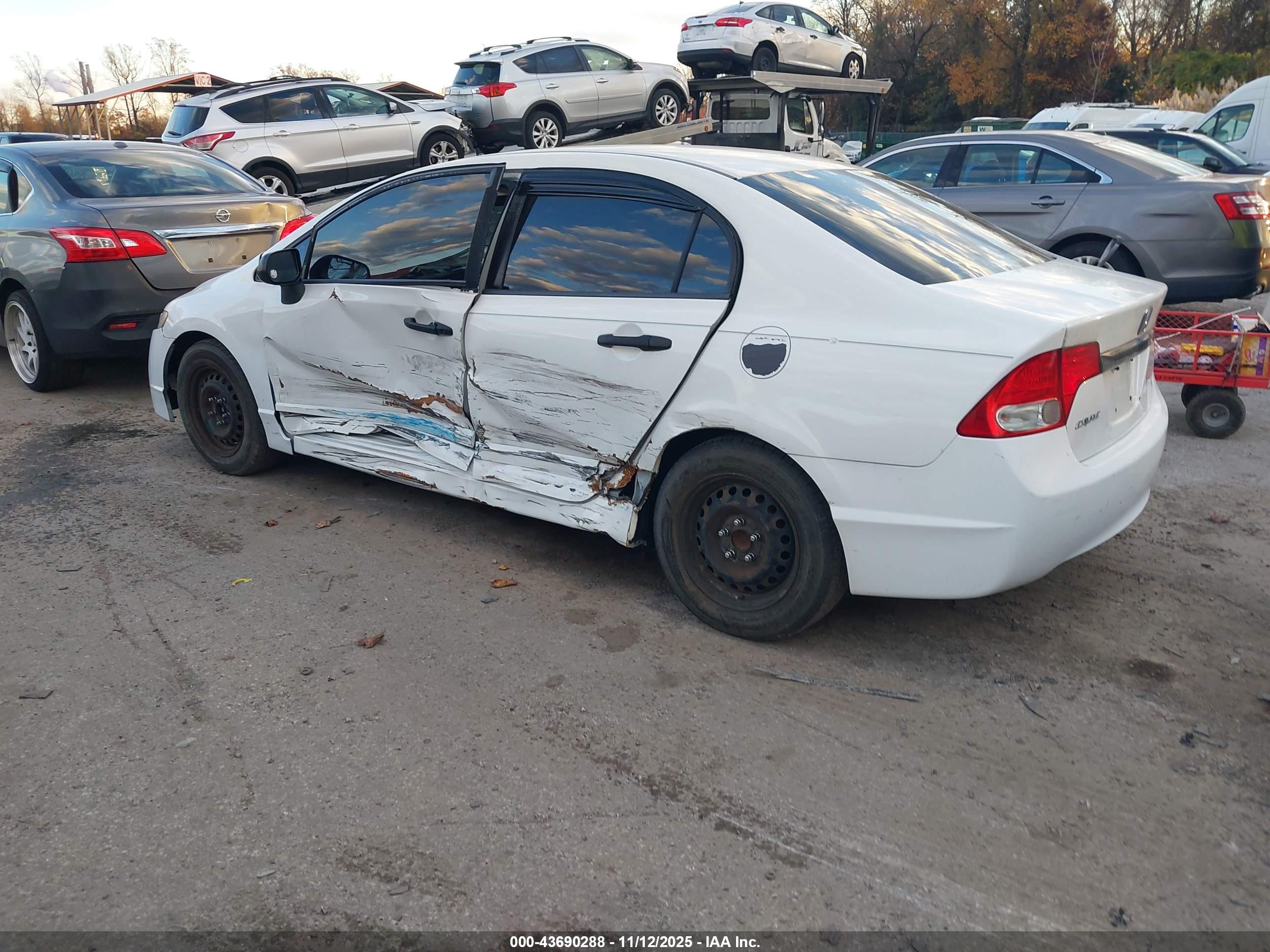 HONDA CIVIC image 3