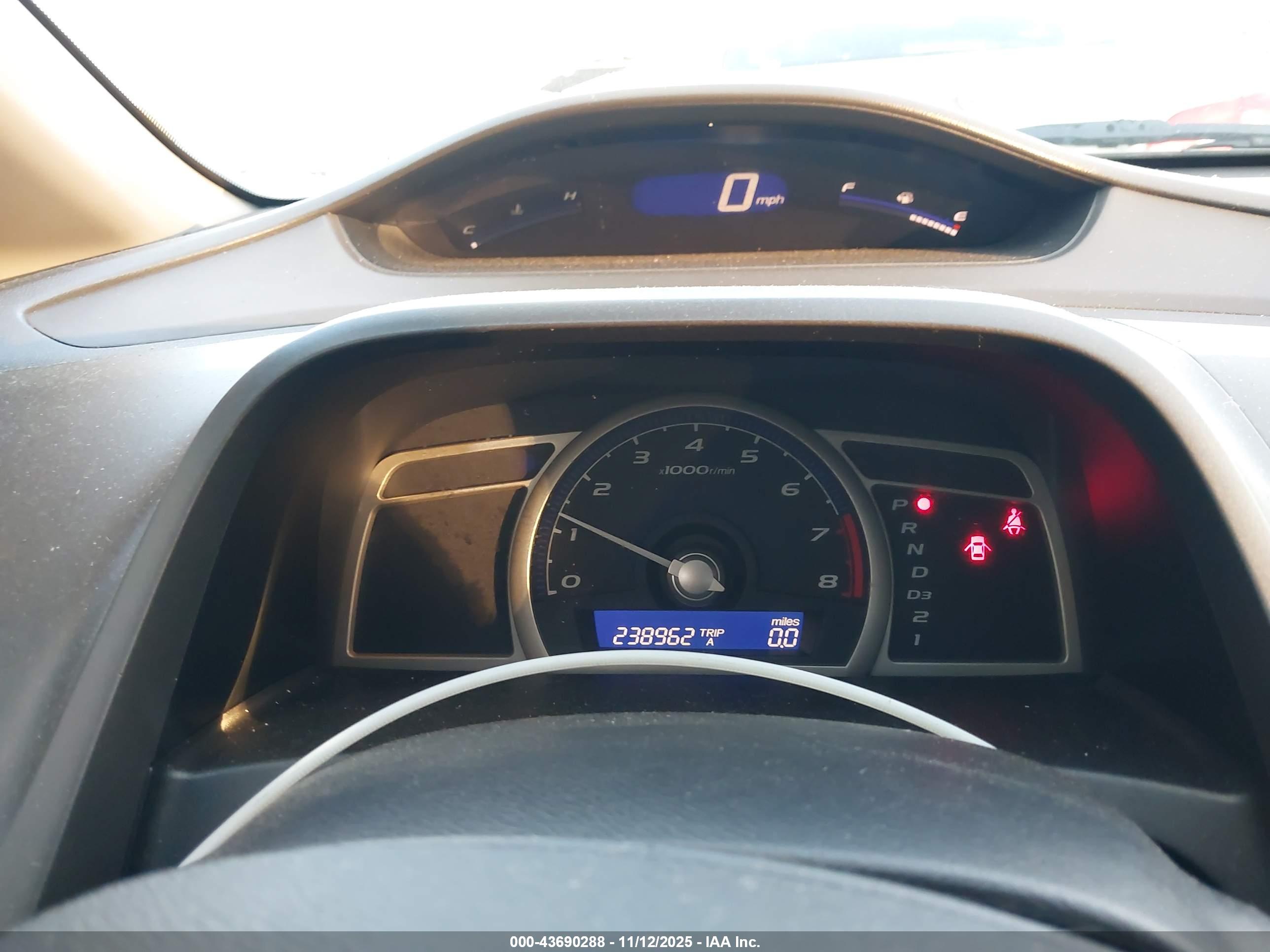 HONDA CIVIC image 7