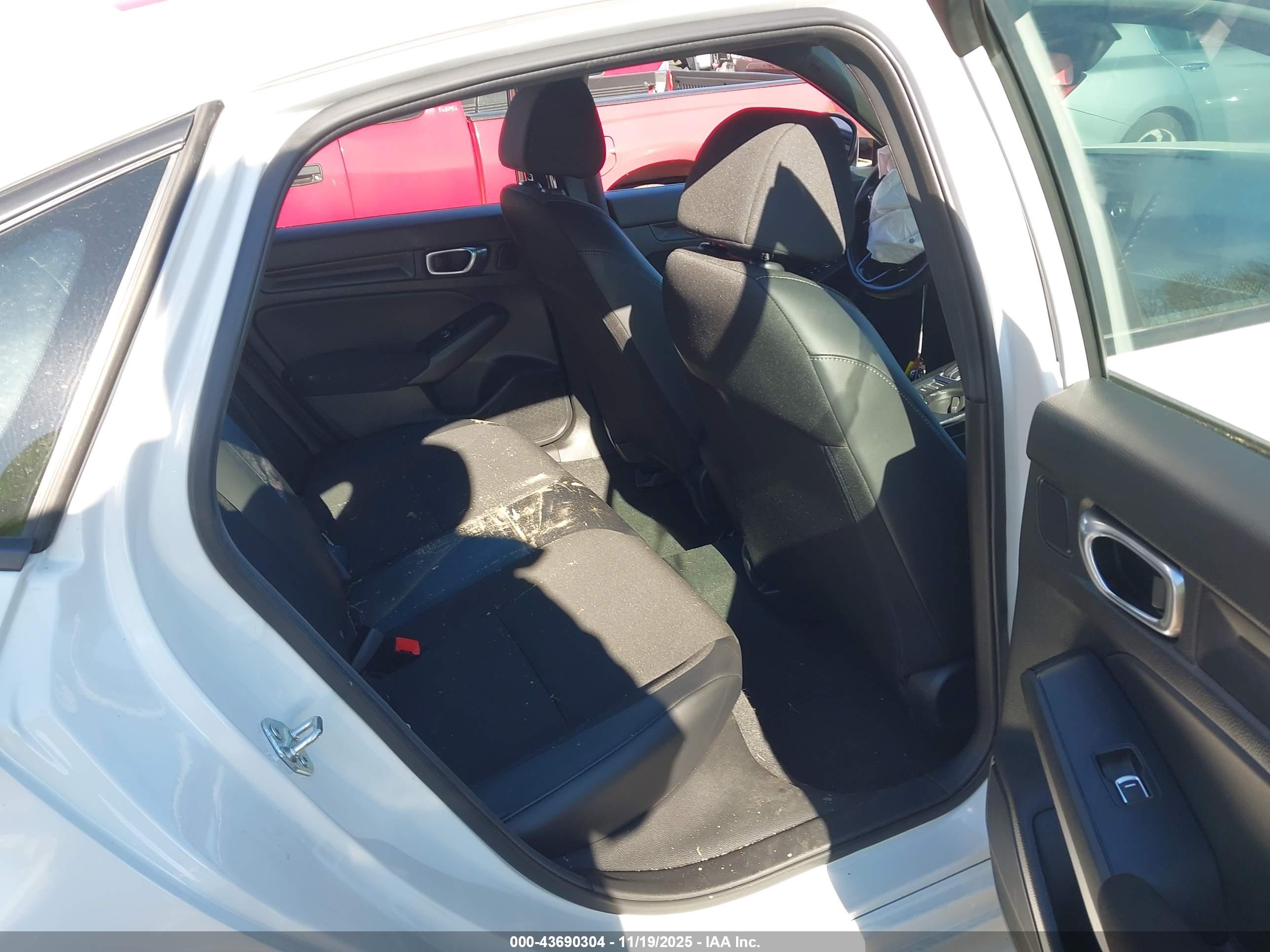HONDA CIVIC image 8