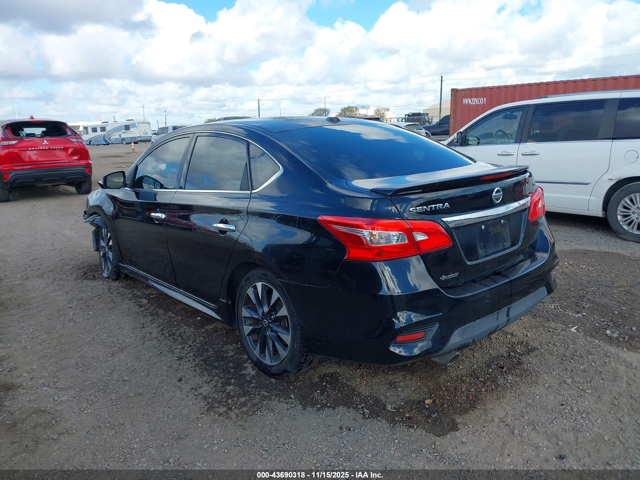 NISSAN SENTRA image 3