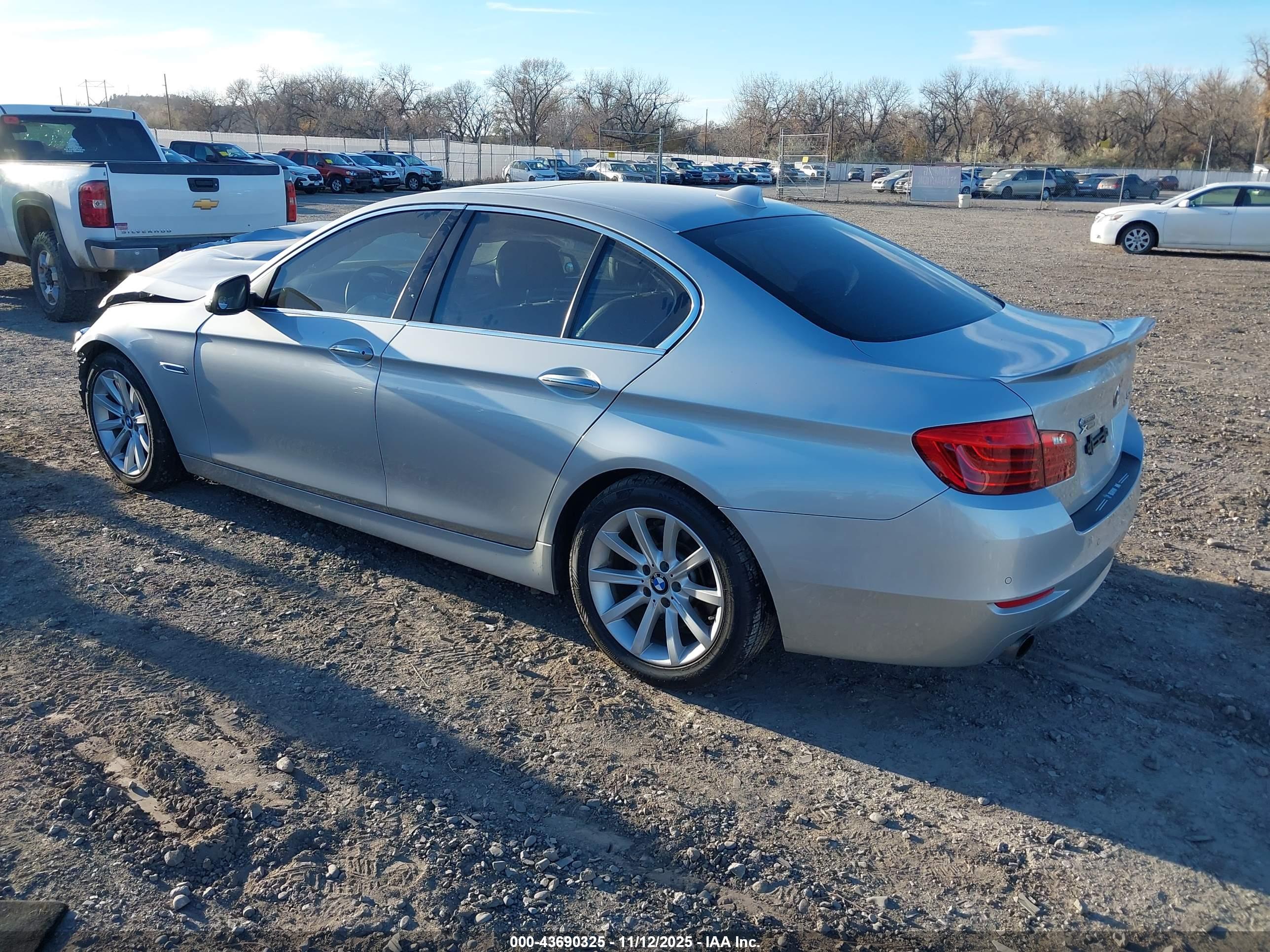 BMW 535I image 3