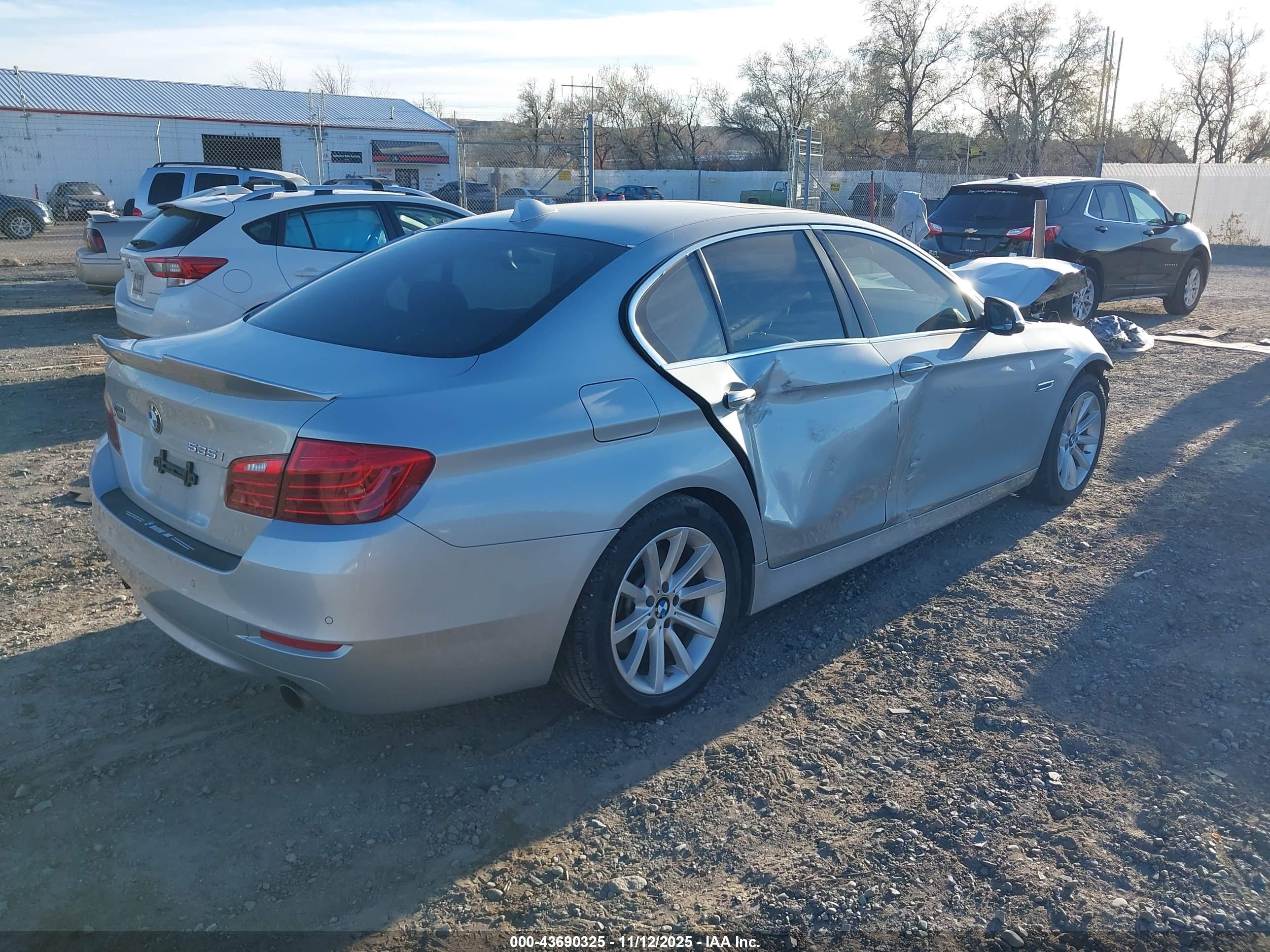 BMW 535I image 4