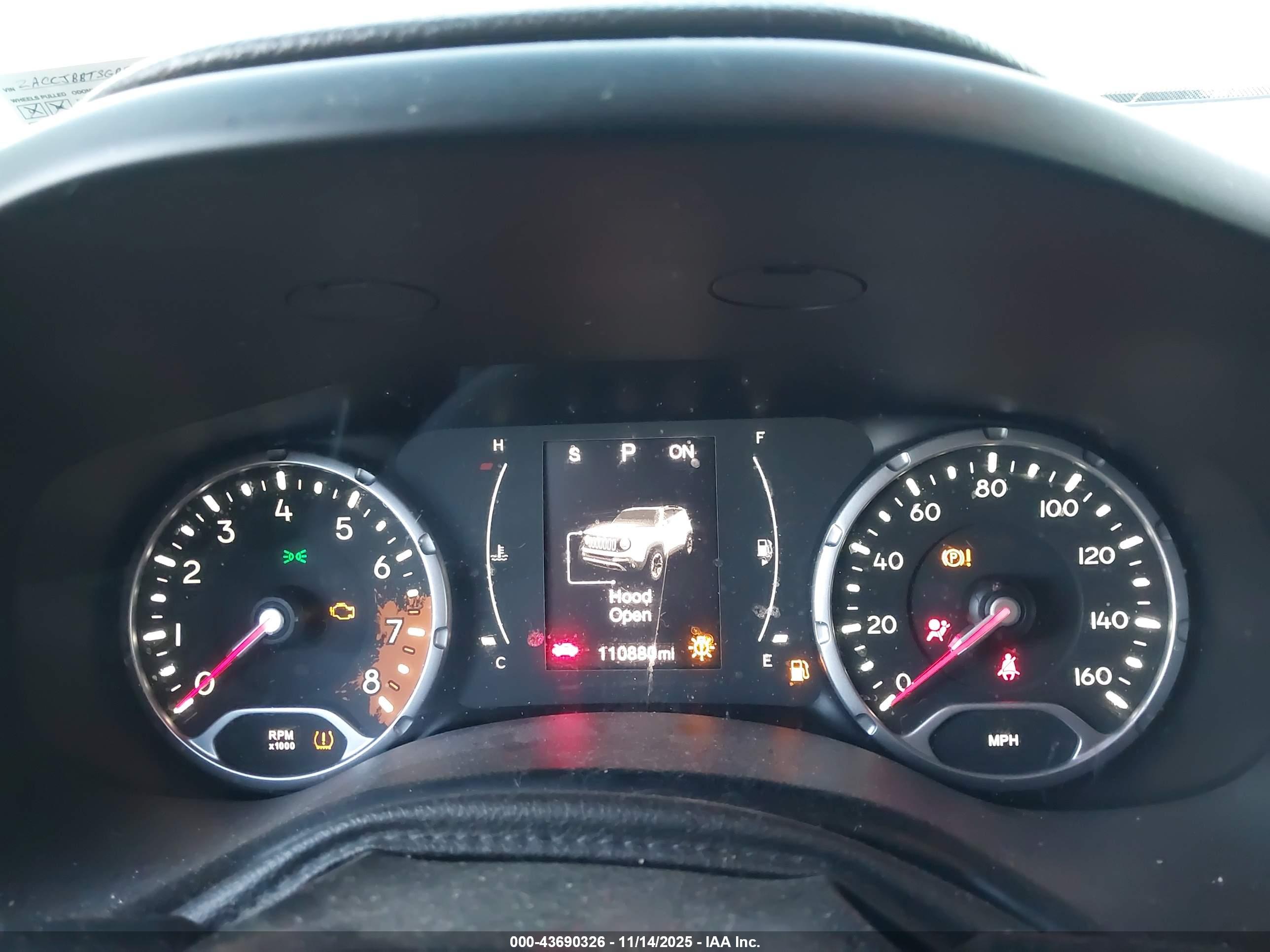 JEEP RENEGADE image 7