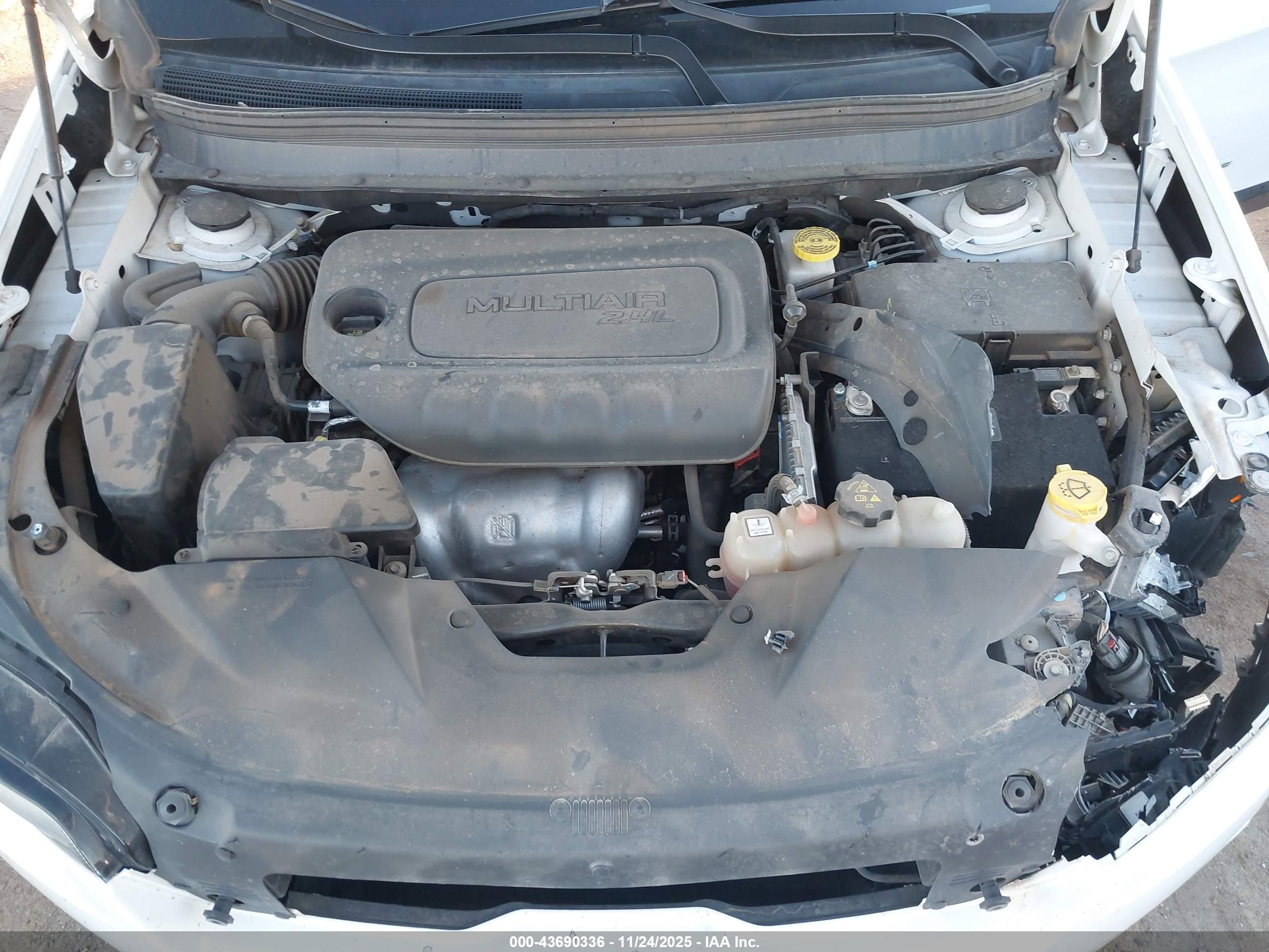 JEEP CHEROKEE image 10