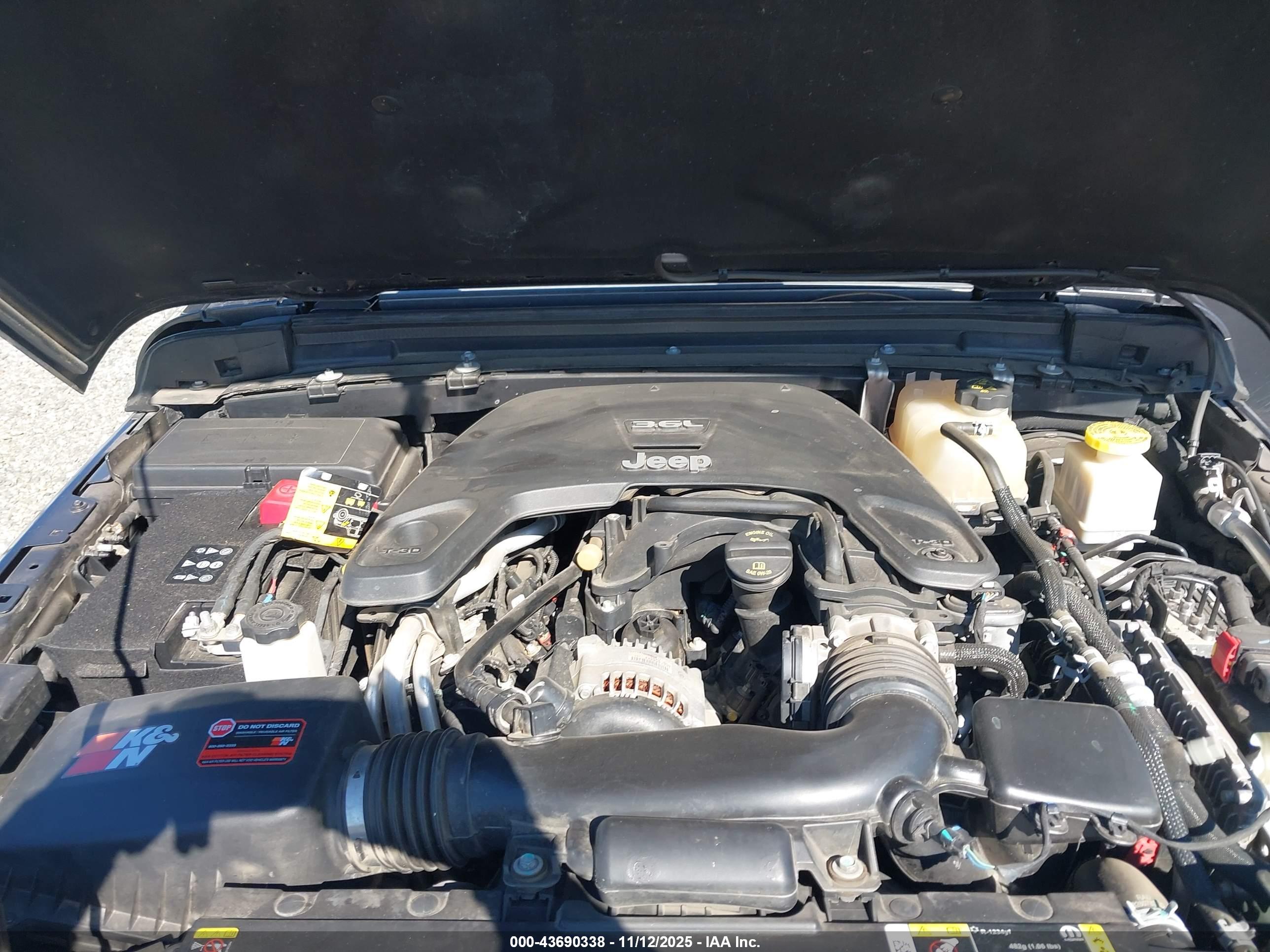 JEEP GLADIATOR image 10
