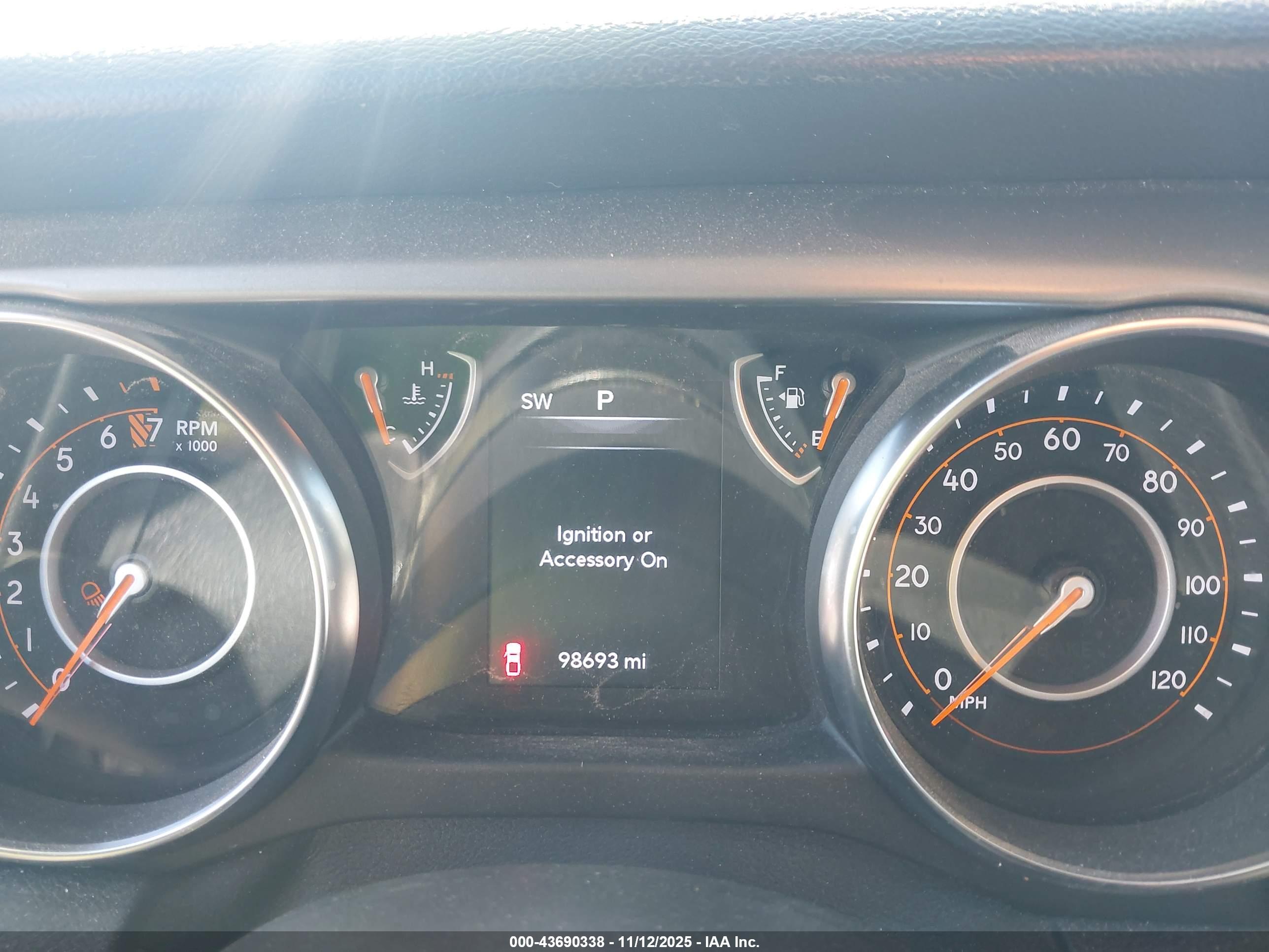 JEEP GLADIATOR image 7