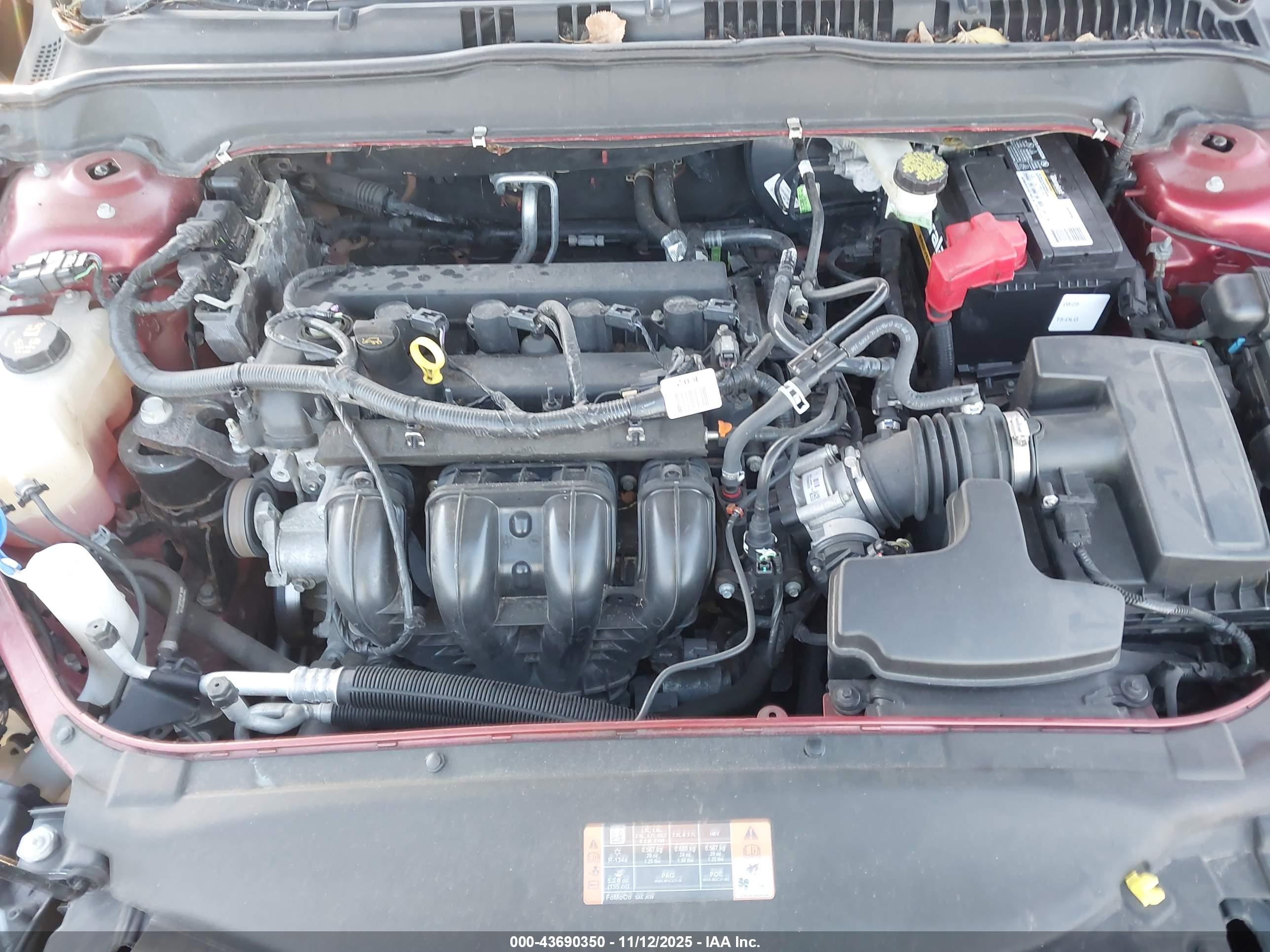 FORD FUSION image 10