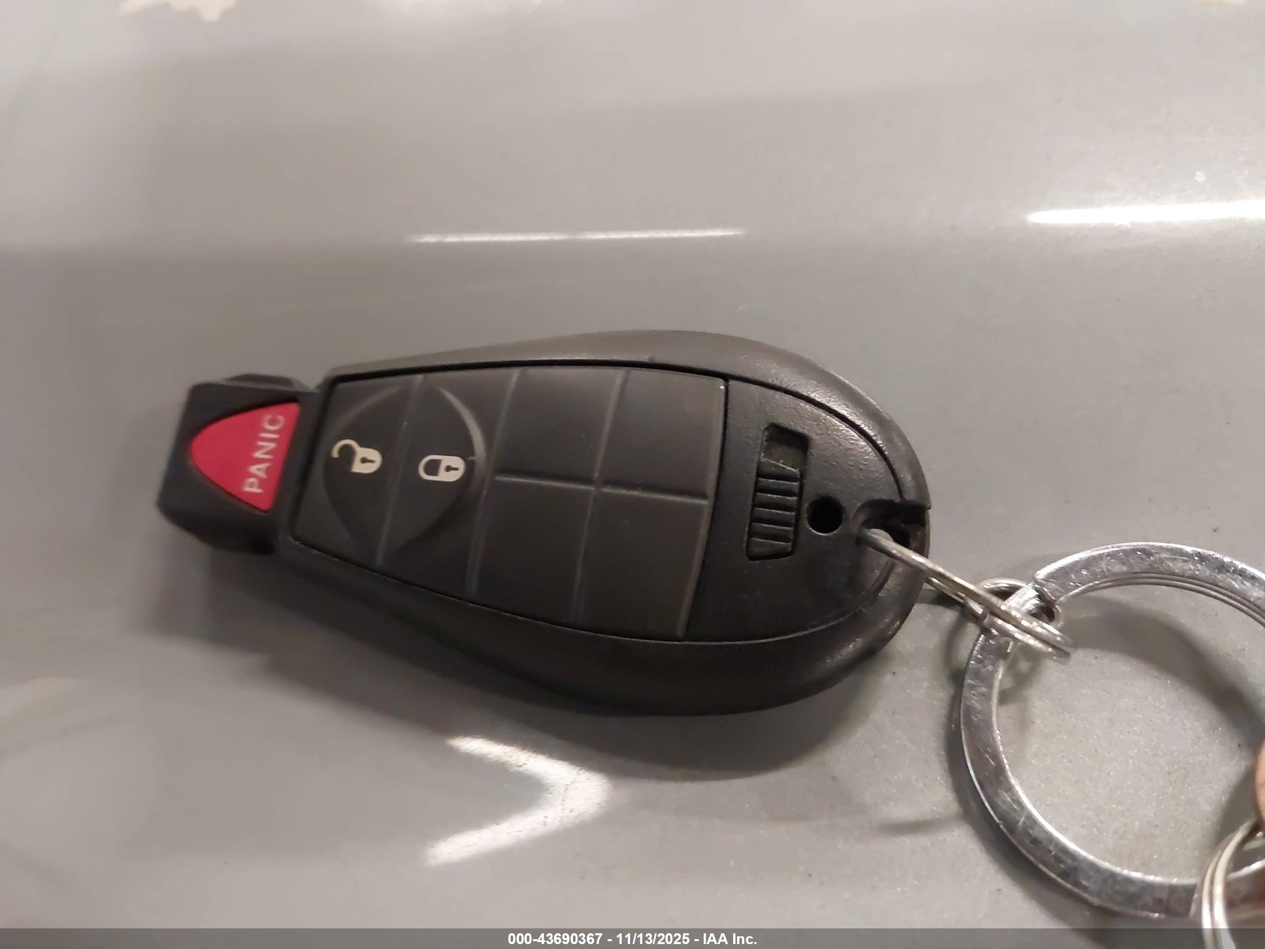 JEEP CHEROKEE image 11