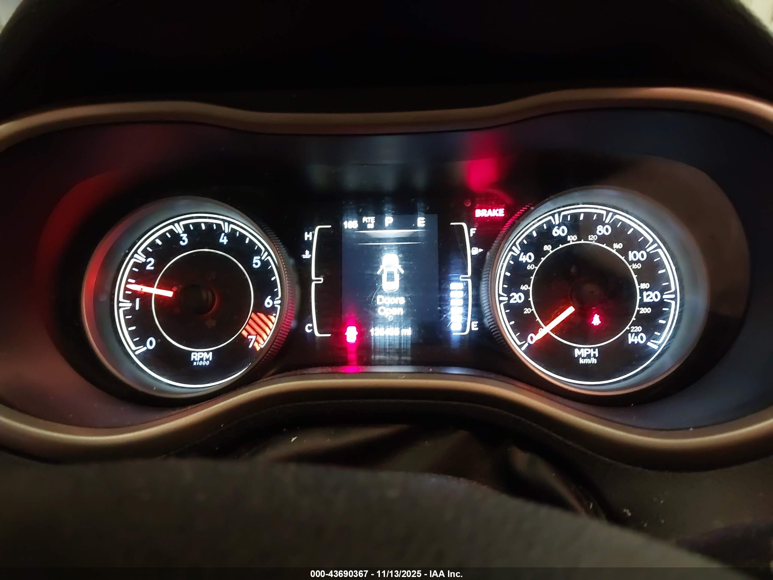 JEEP CHEROKEE image 7