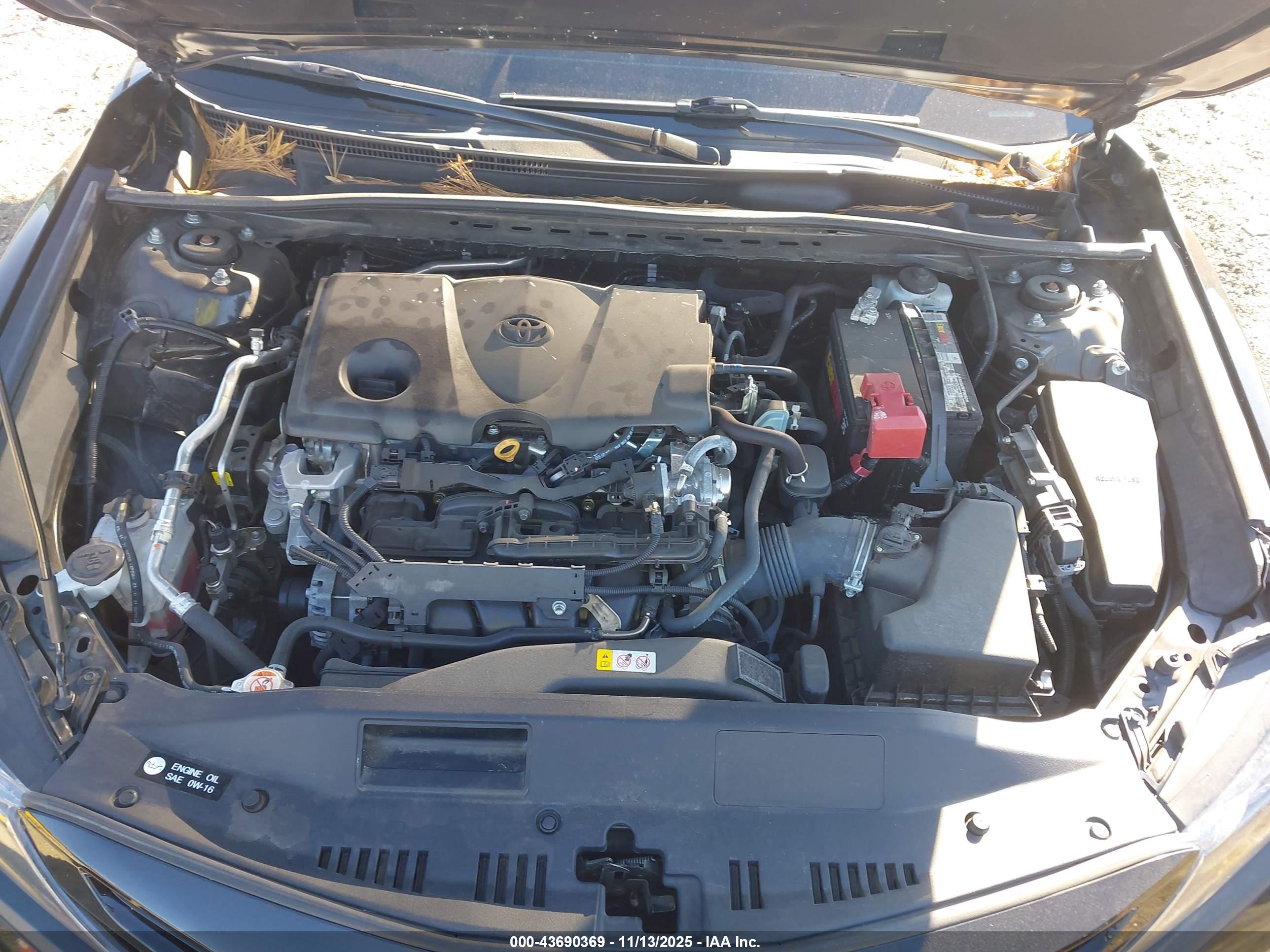 TOYOTA CAMRY image 10