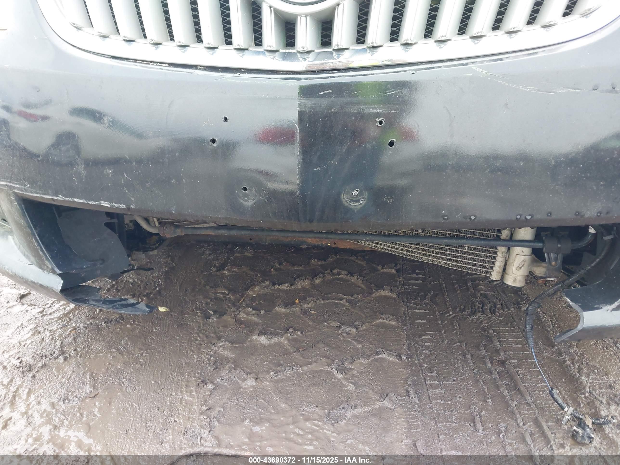 BUICK LACROSSE image 6