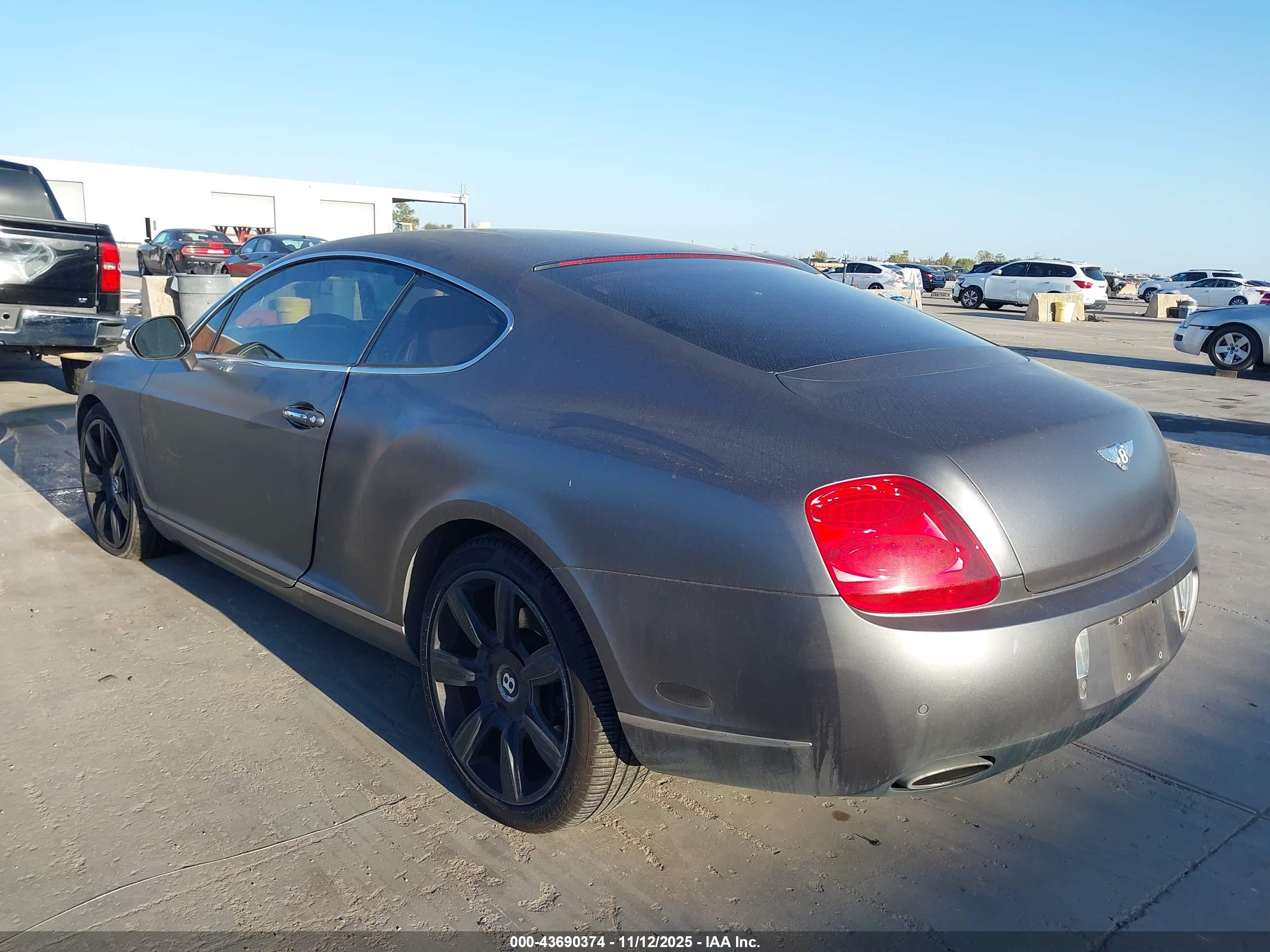 BENTLEY CONTINENTAL image 3