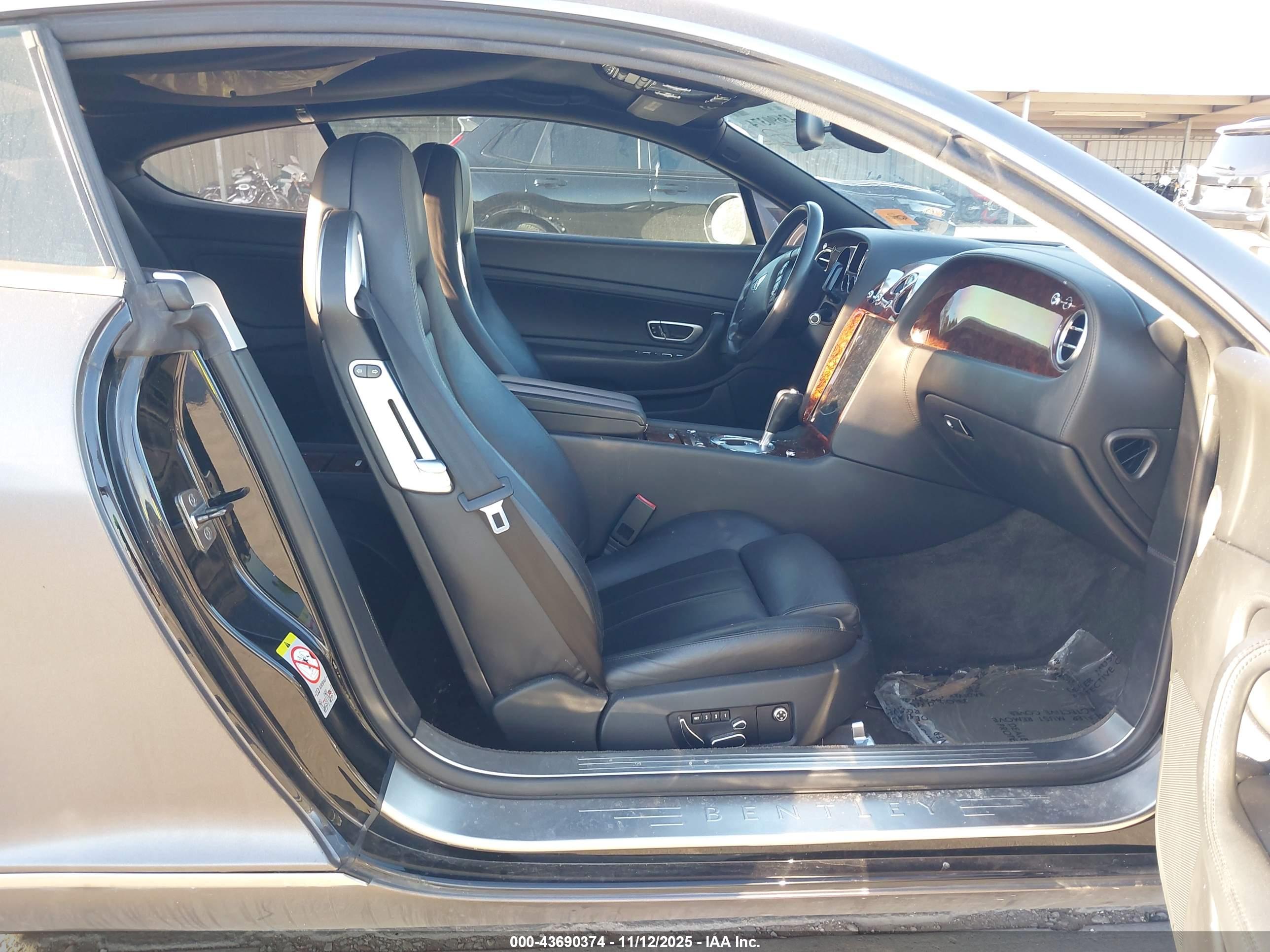 BENTLEY CONTINENTAL image 5