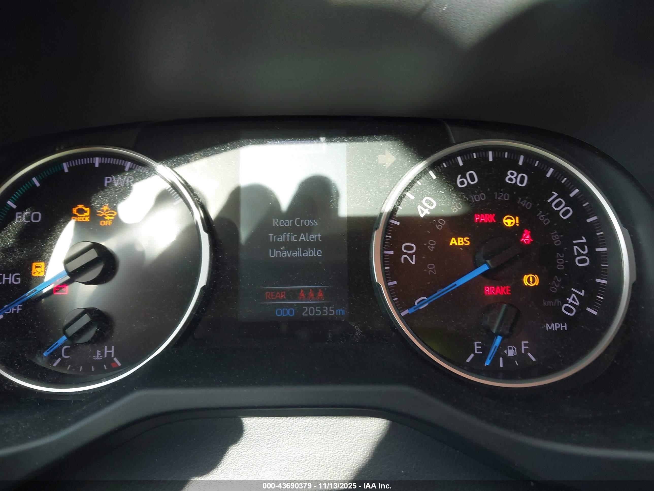 TOYOTA RAV4 image 7