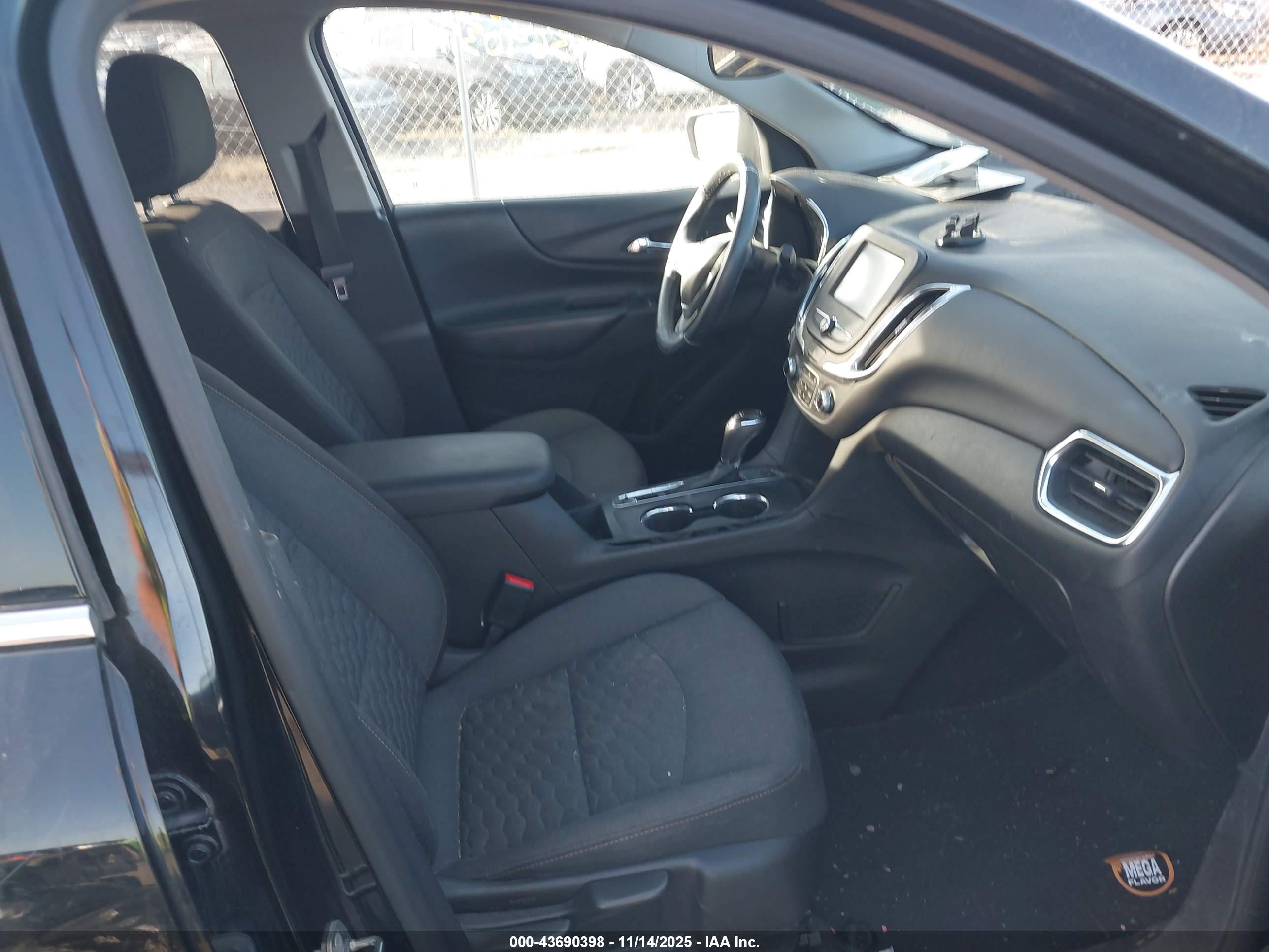 CHEVROLET EQUINOX image 5