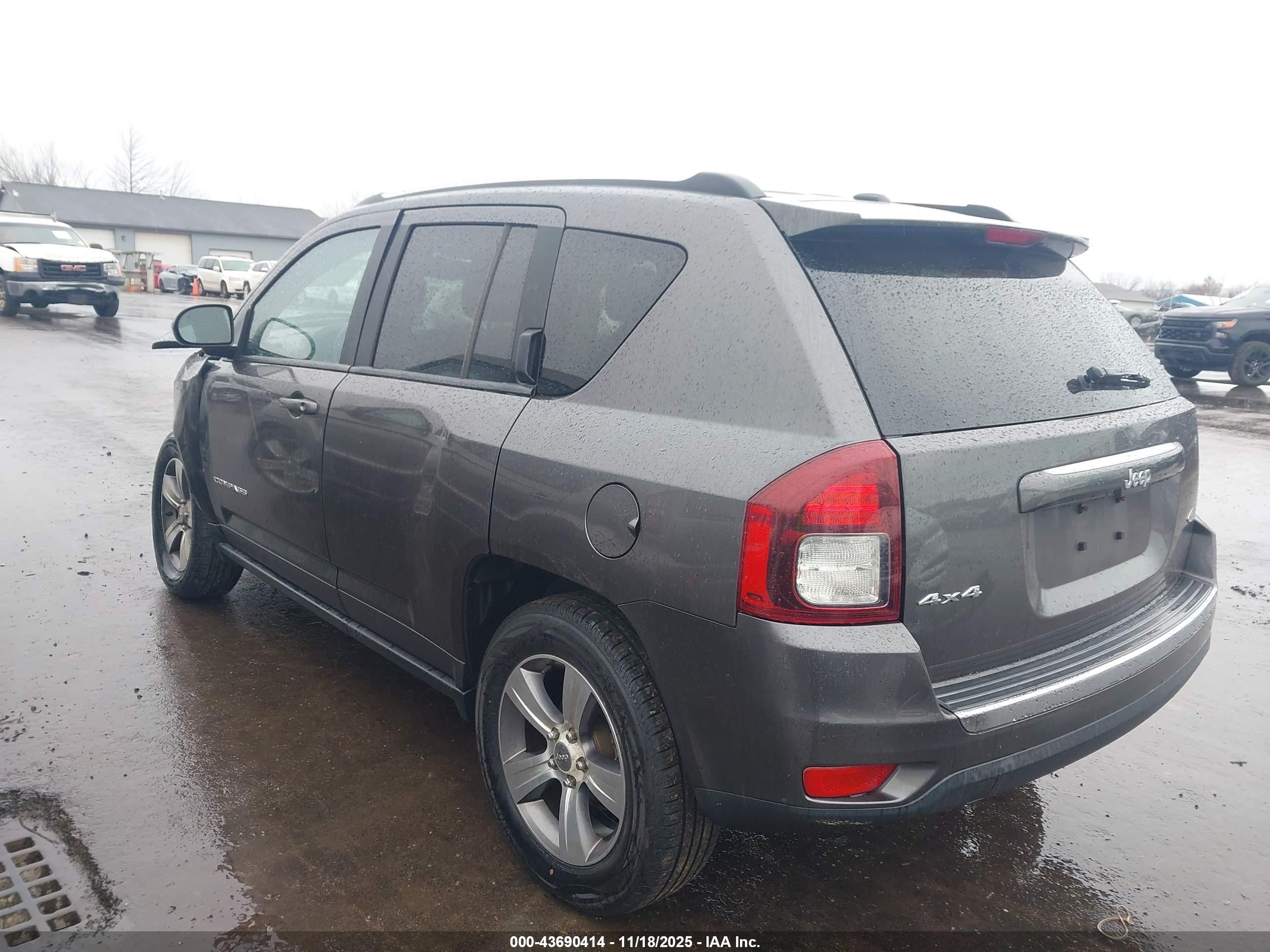 JEEP COMPASS image 3