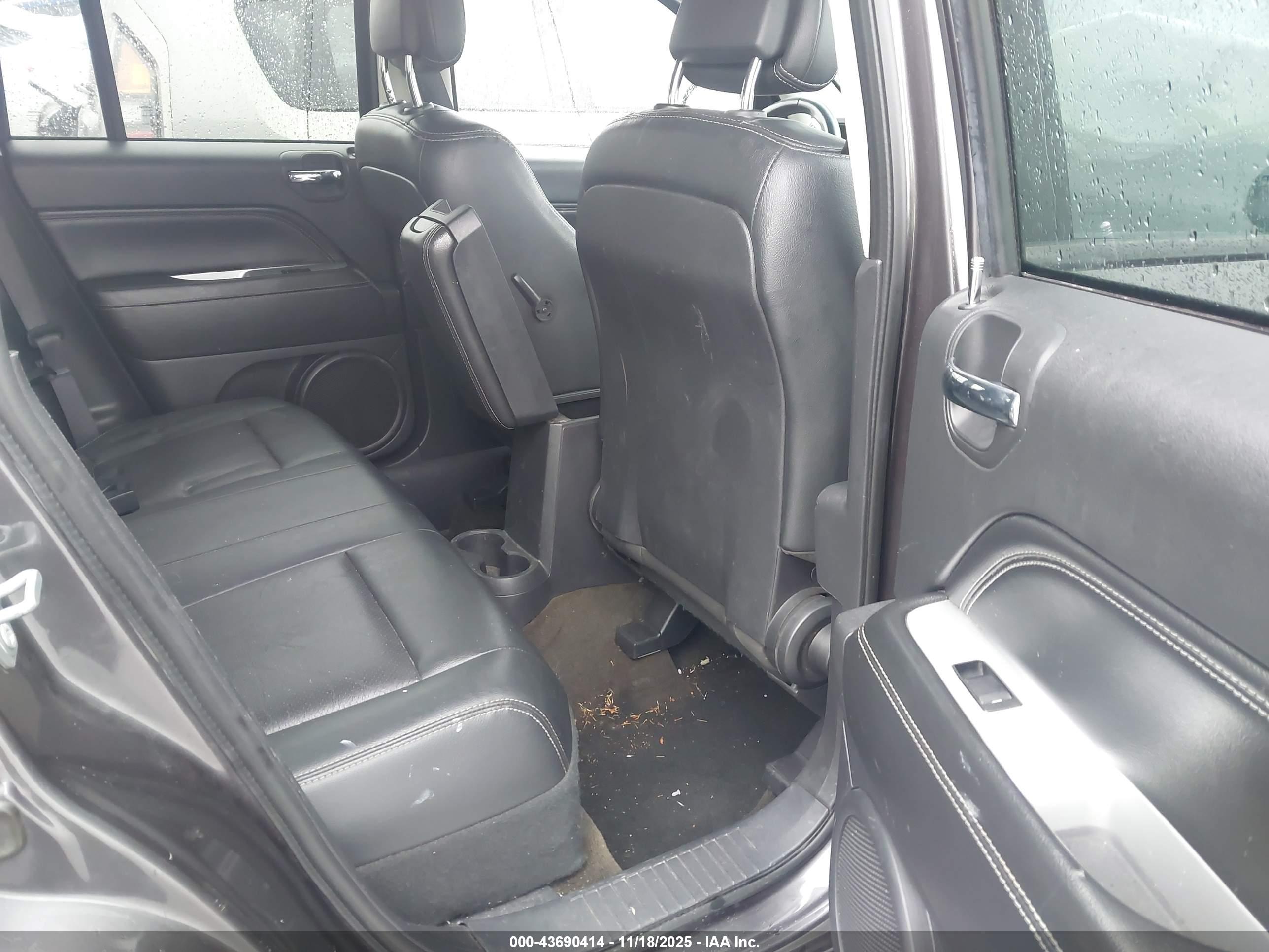 JEEP COMPASS image 8