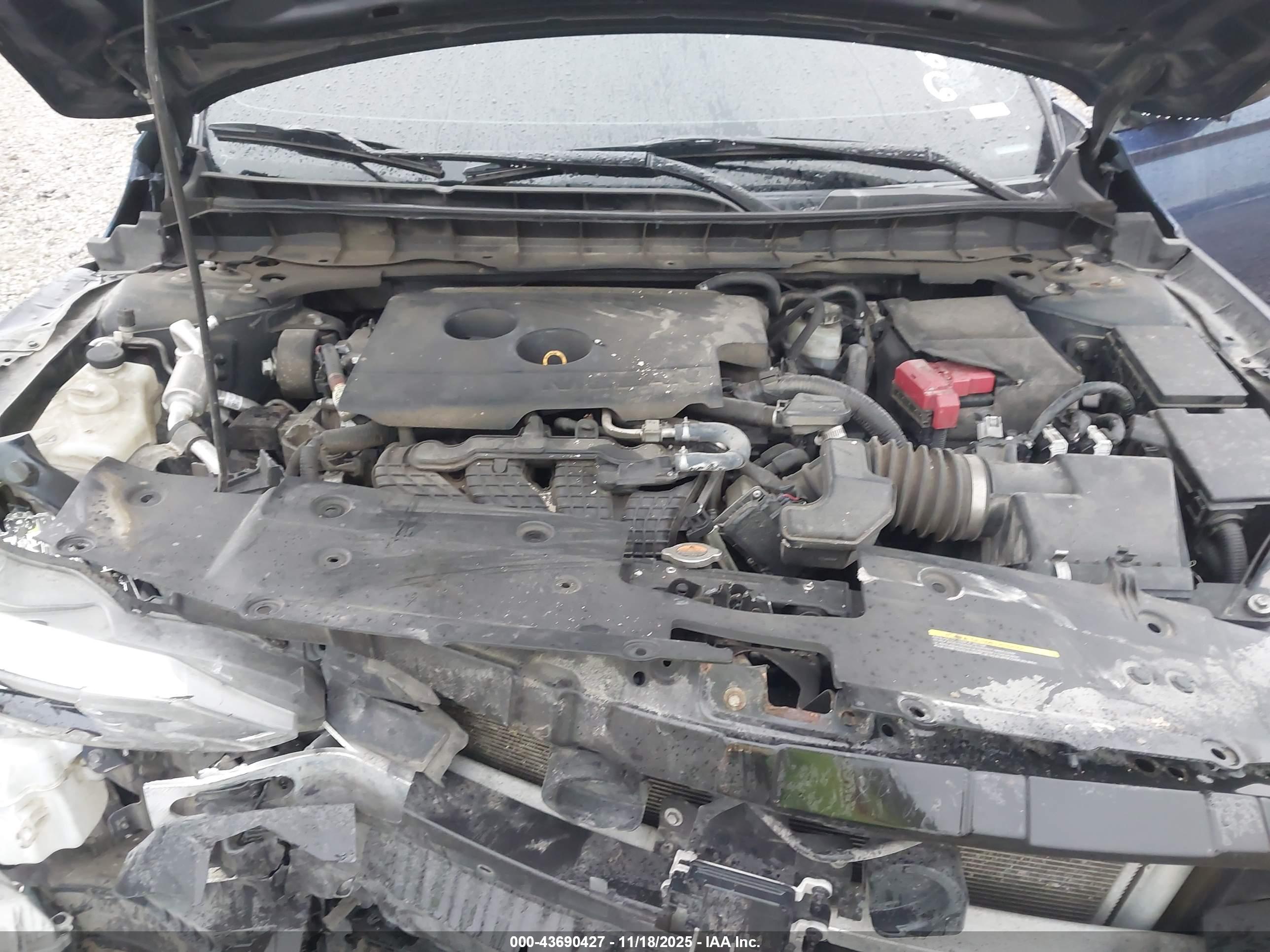 NISSAN ALTIMA image 10