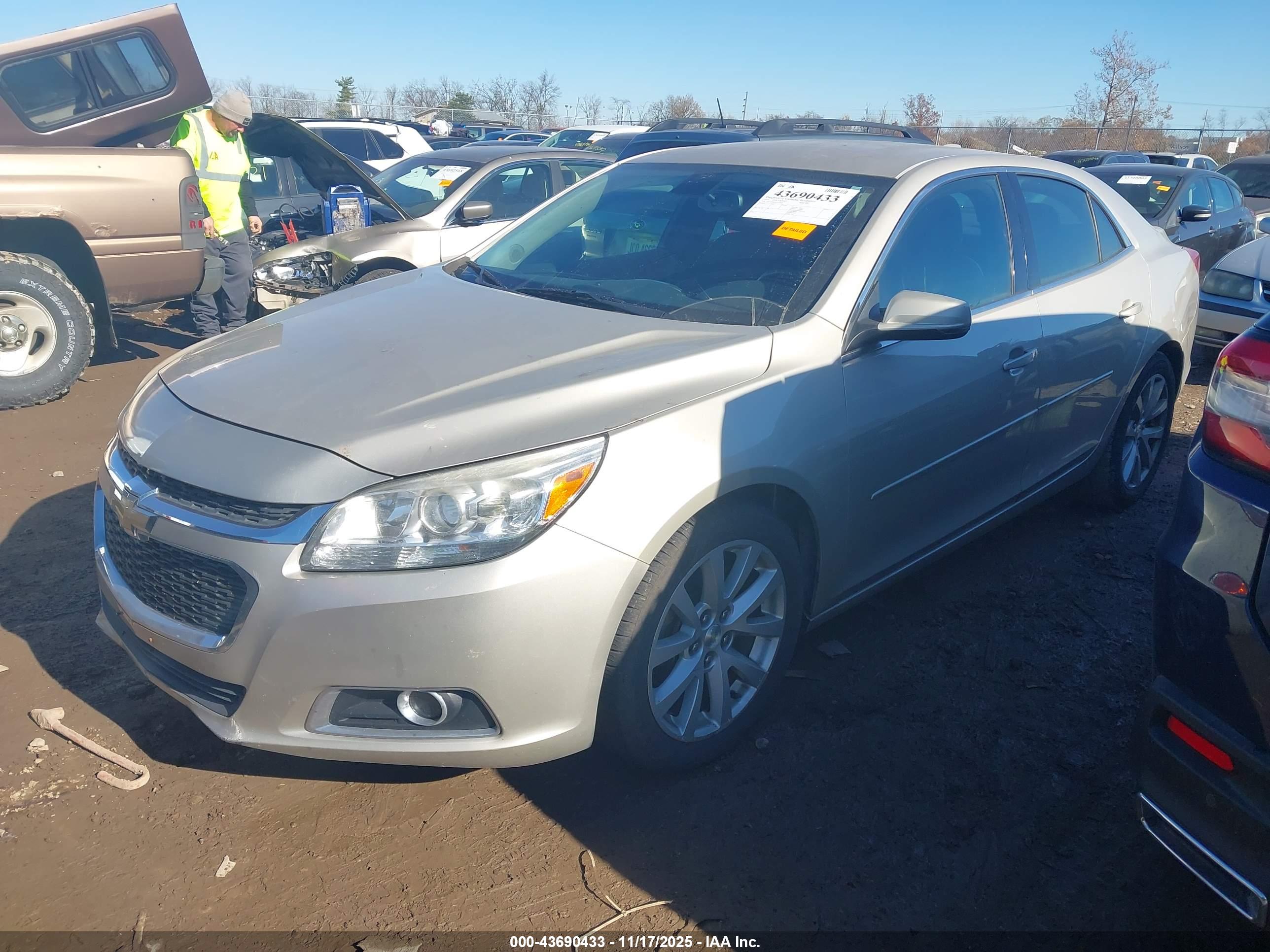 CHEVROLET MALIBU image 2