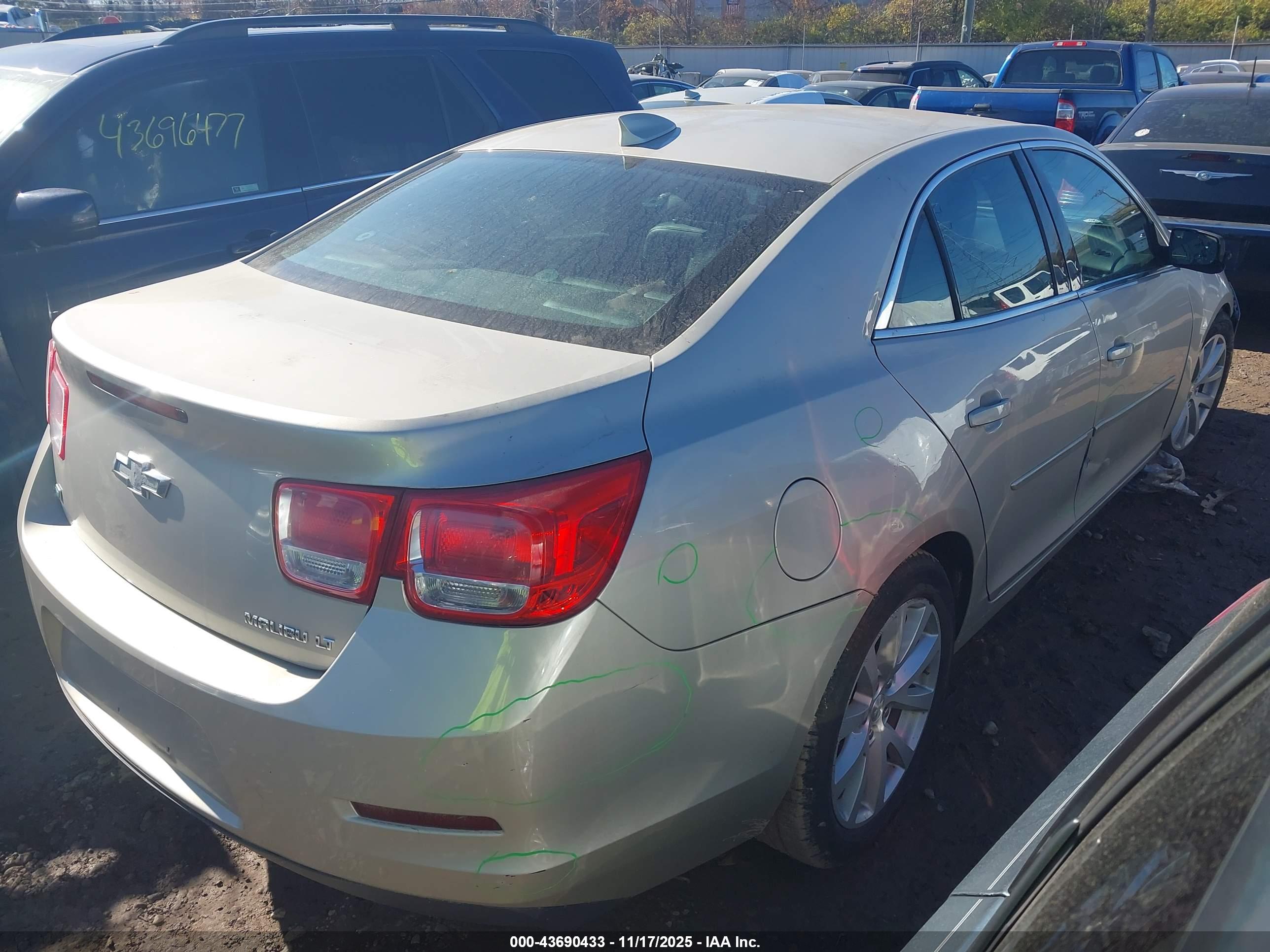 CHEVROLET MALIBU image 4