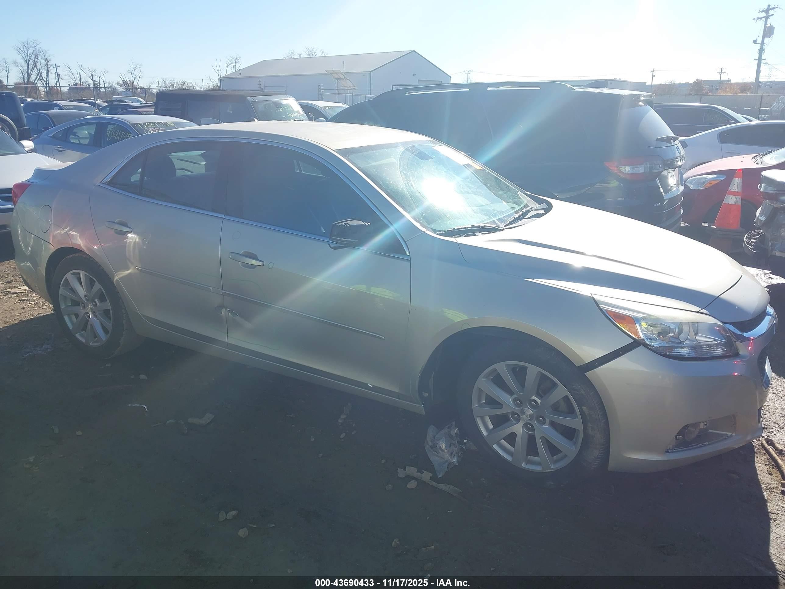 CHEVROLET MALIBU image 6
