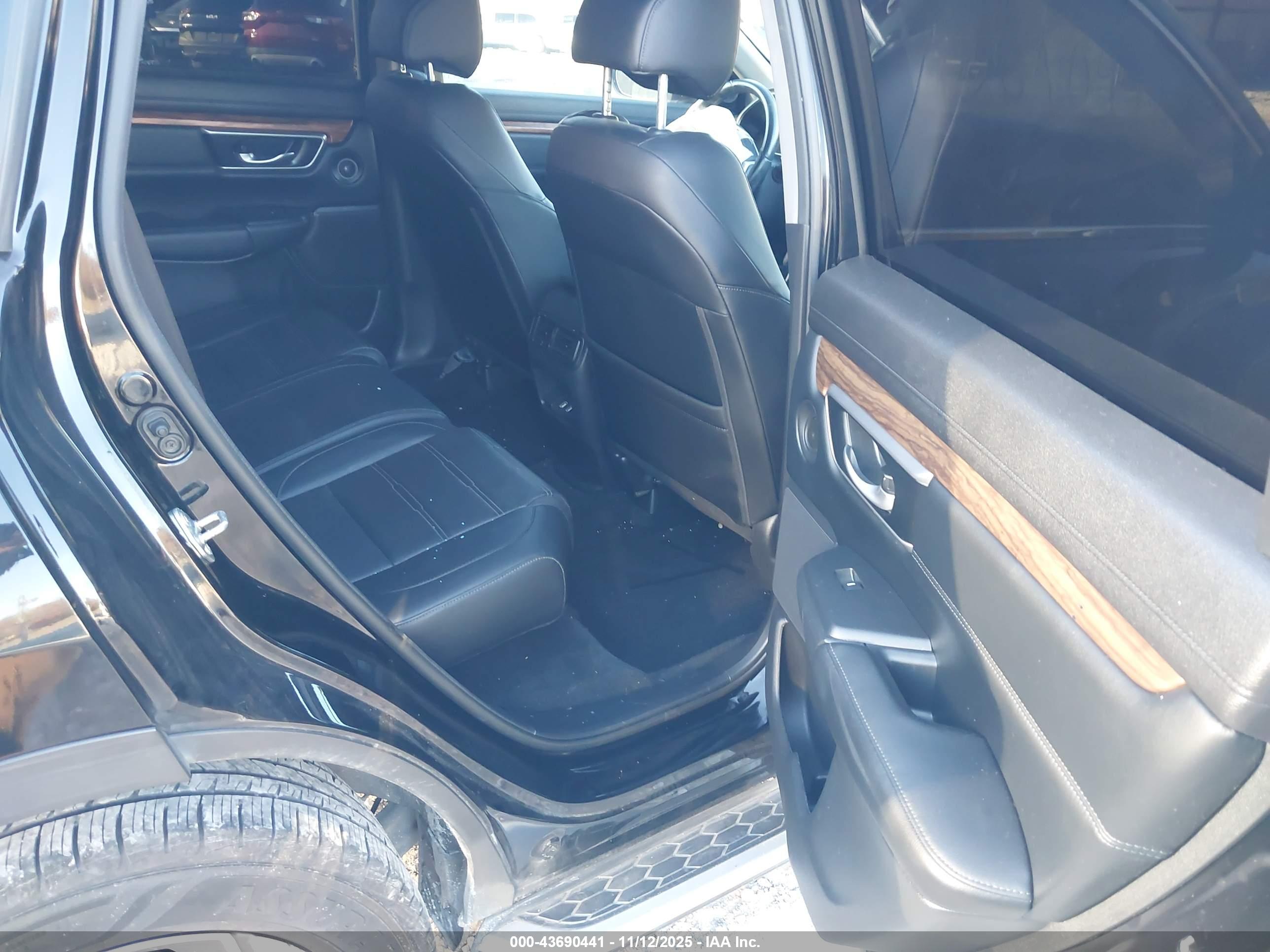 HONDA CR-V image 8