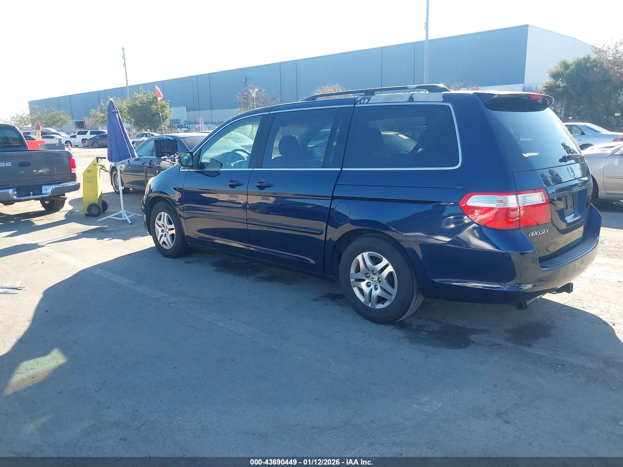 HONDA ODYSSEY image 3